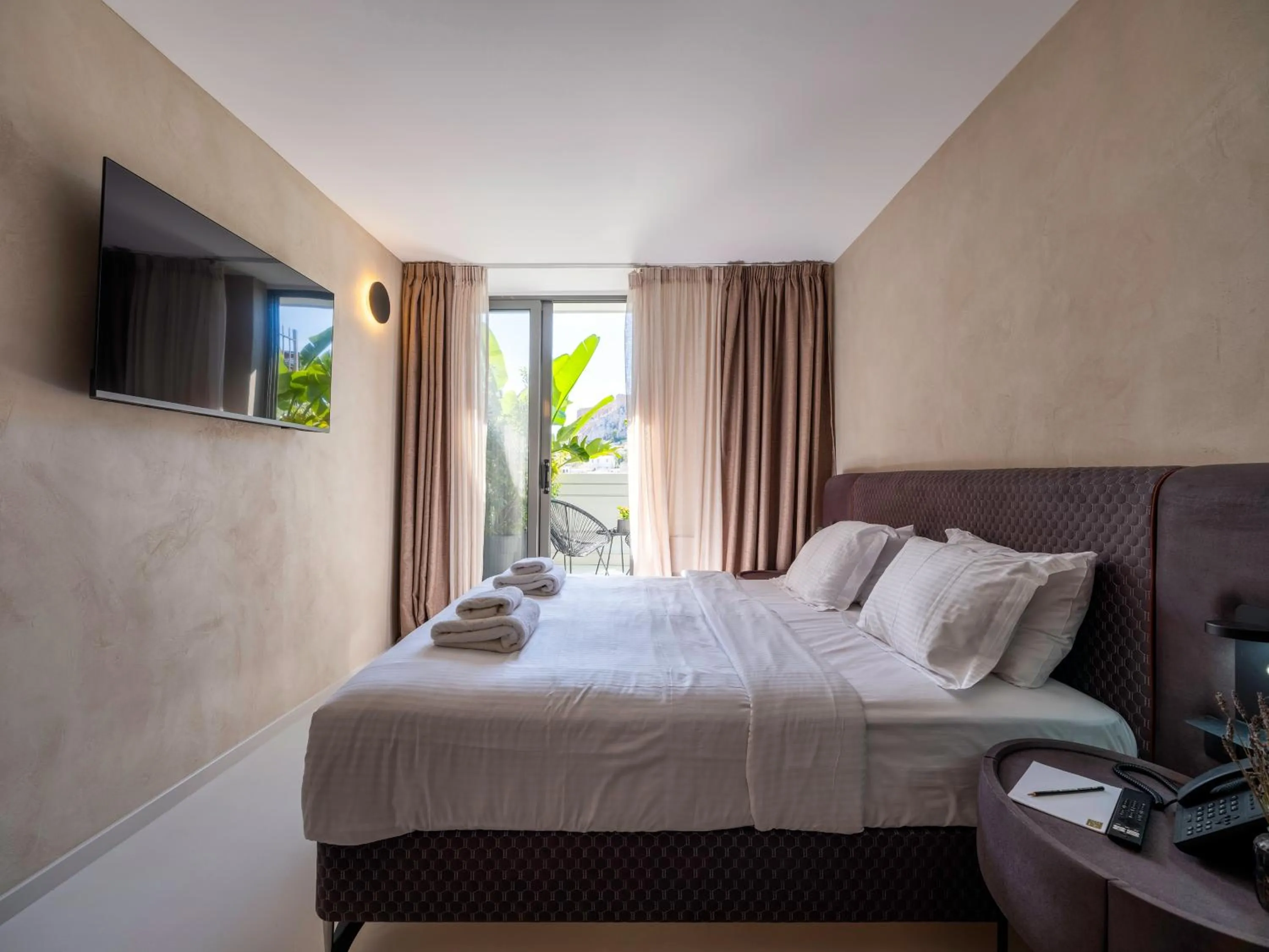 Bed in Regal Hotel Mitropoleos