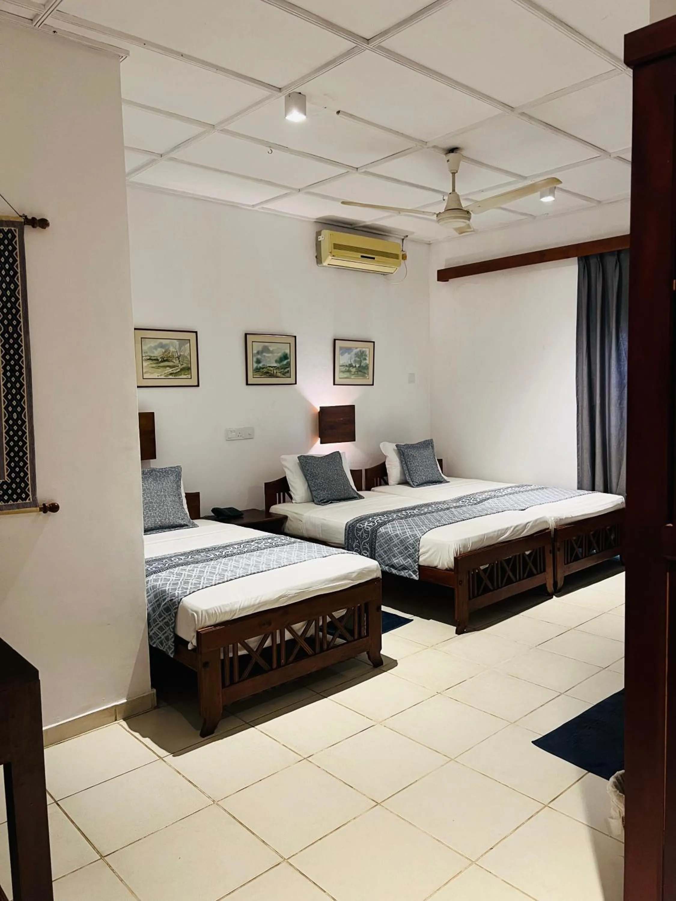 Bed in Hotel Sunflower