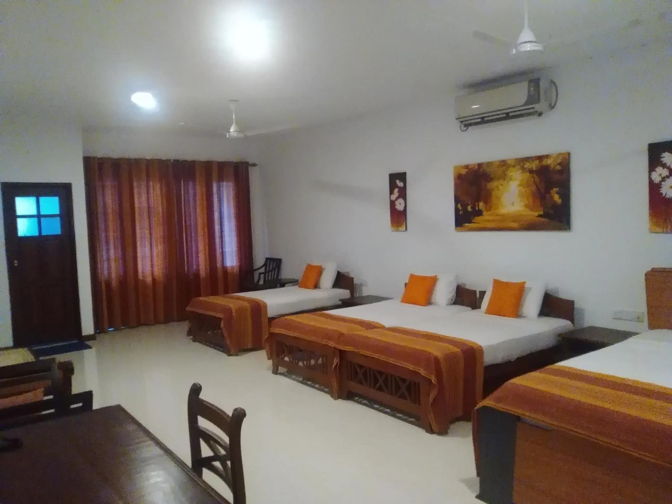 Bed in Hotel Sunflower