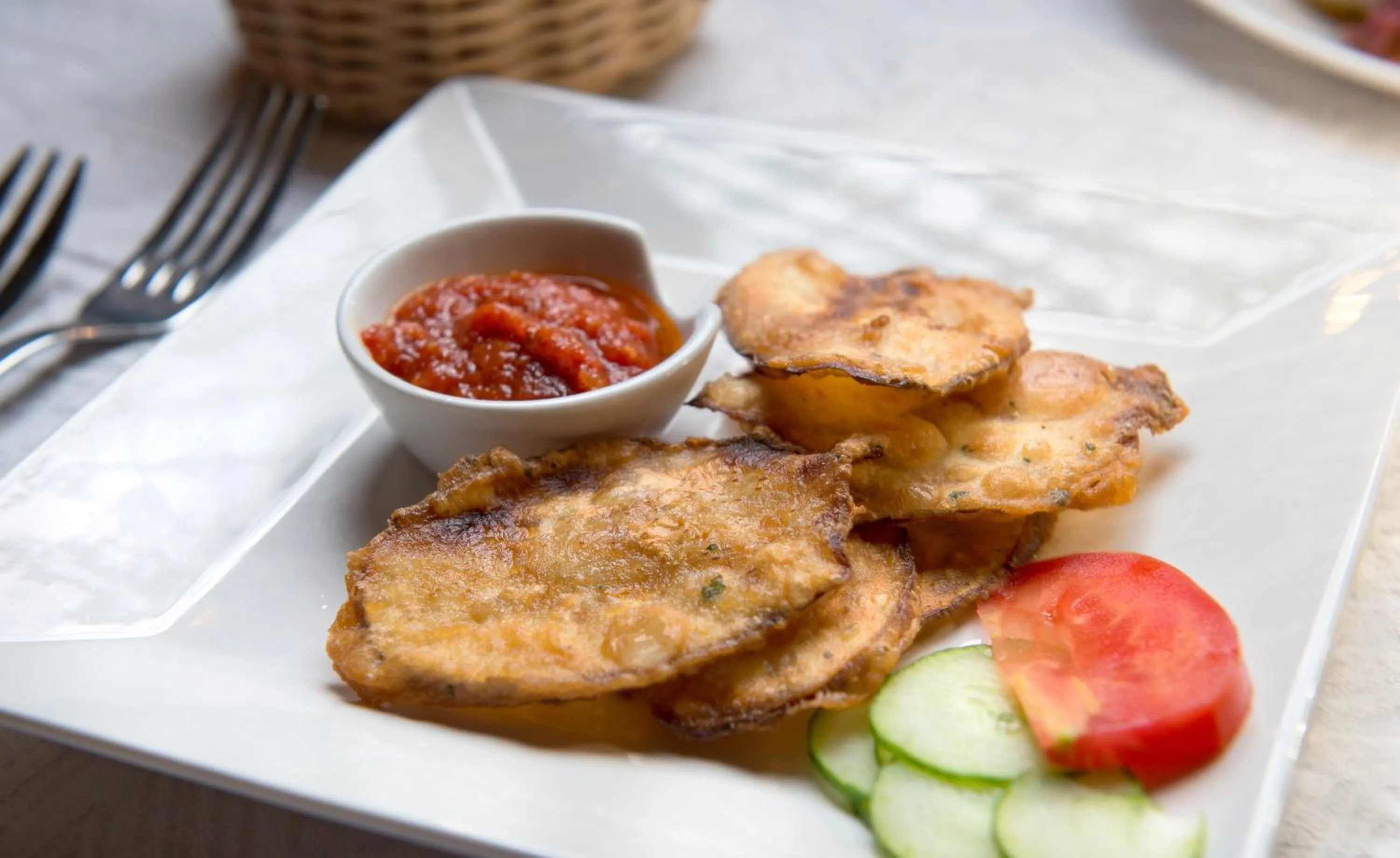 Food and drinks in Auberge d'Anse Boileau & Restaurant Chez Plume