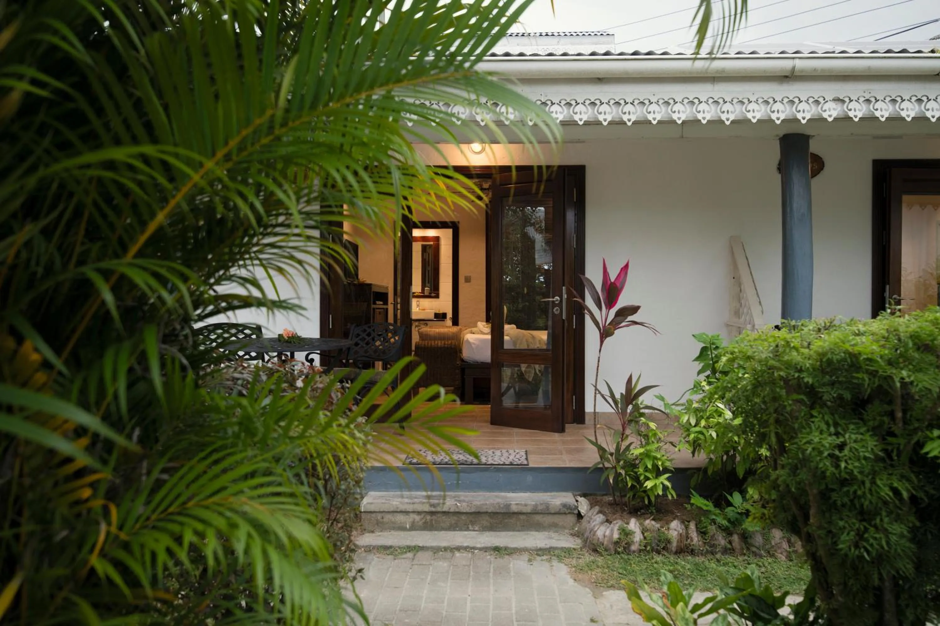 Property building in Auberge d'Anse Boileau & Restaurant Chez Plume