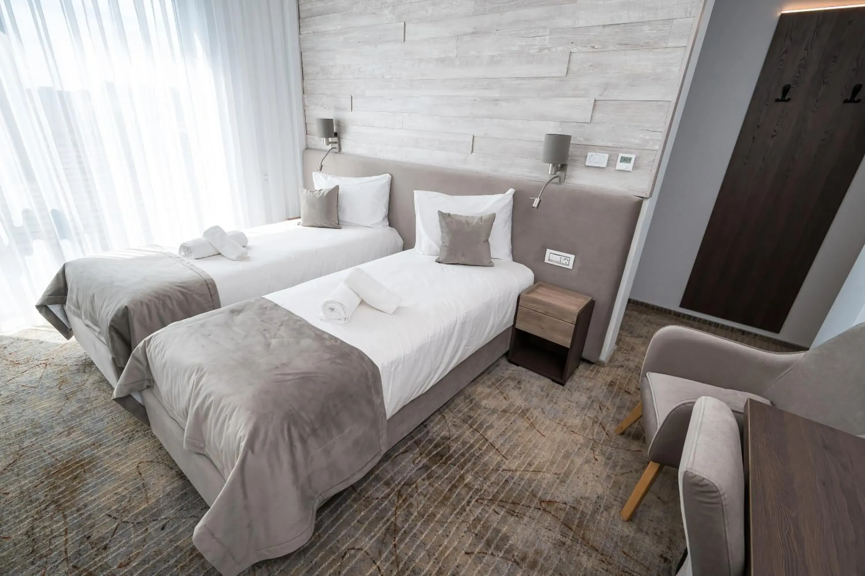 Deluxe Twin Room - single occupancy in ALIVE HOTEL Deluxe Twin Room - single occupancy in ALIVE HOTEL