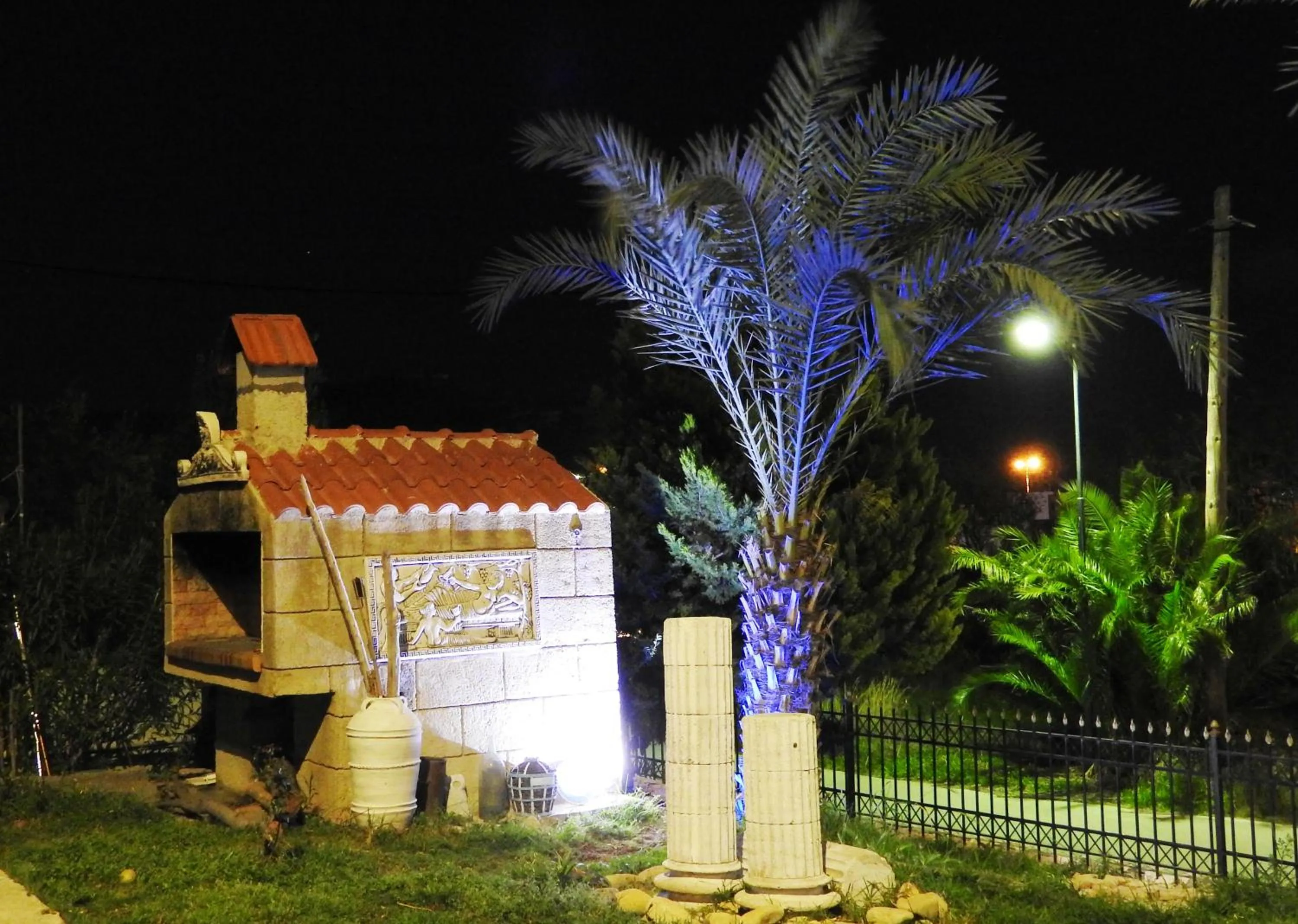 BBQ facilities in Farkia Exclusive Studios