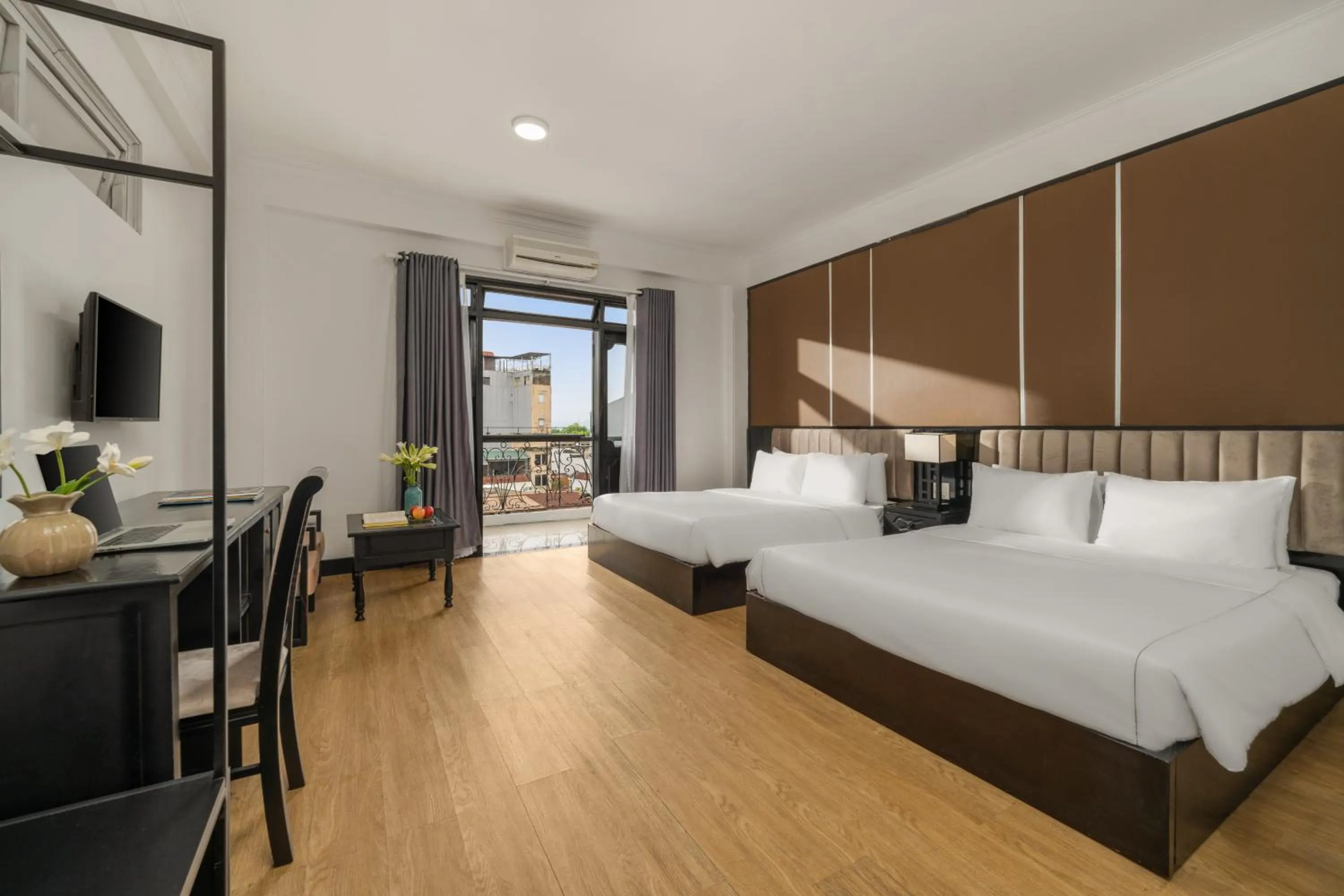 Bed in KLY Boutique Hotel Hue