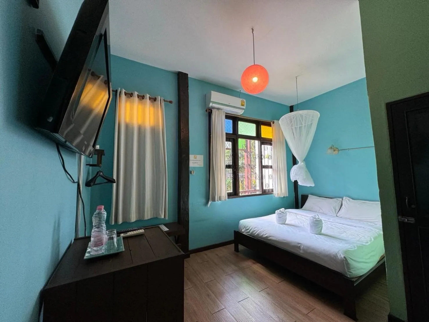 Bed in Mi Casa Thaphae Chiang Mai