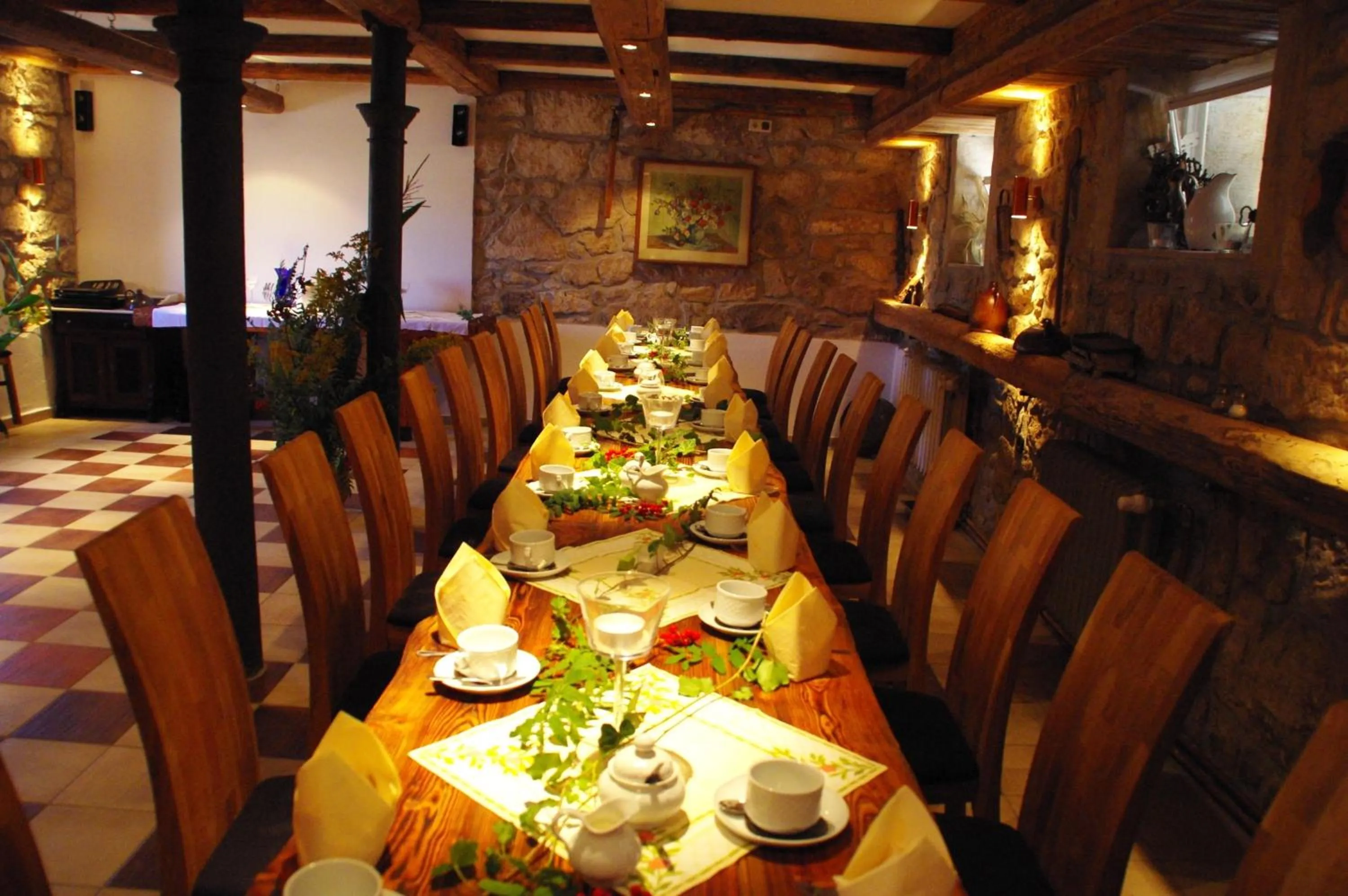 Dining area in Landhotel Heidekrug
