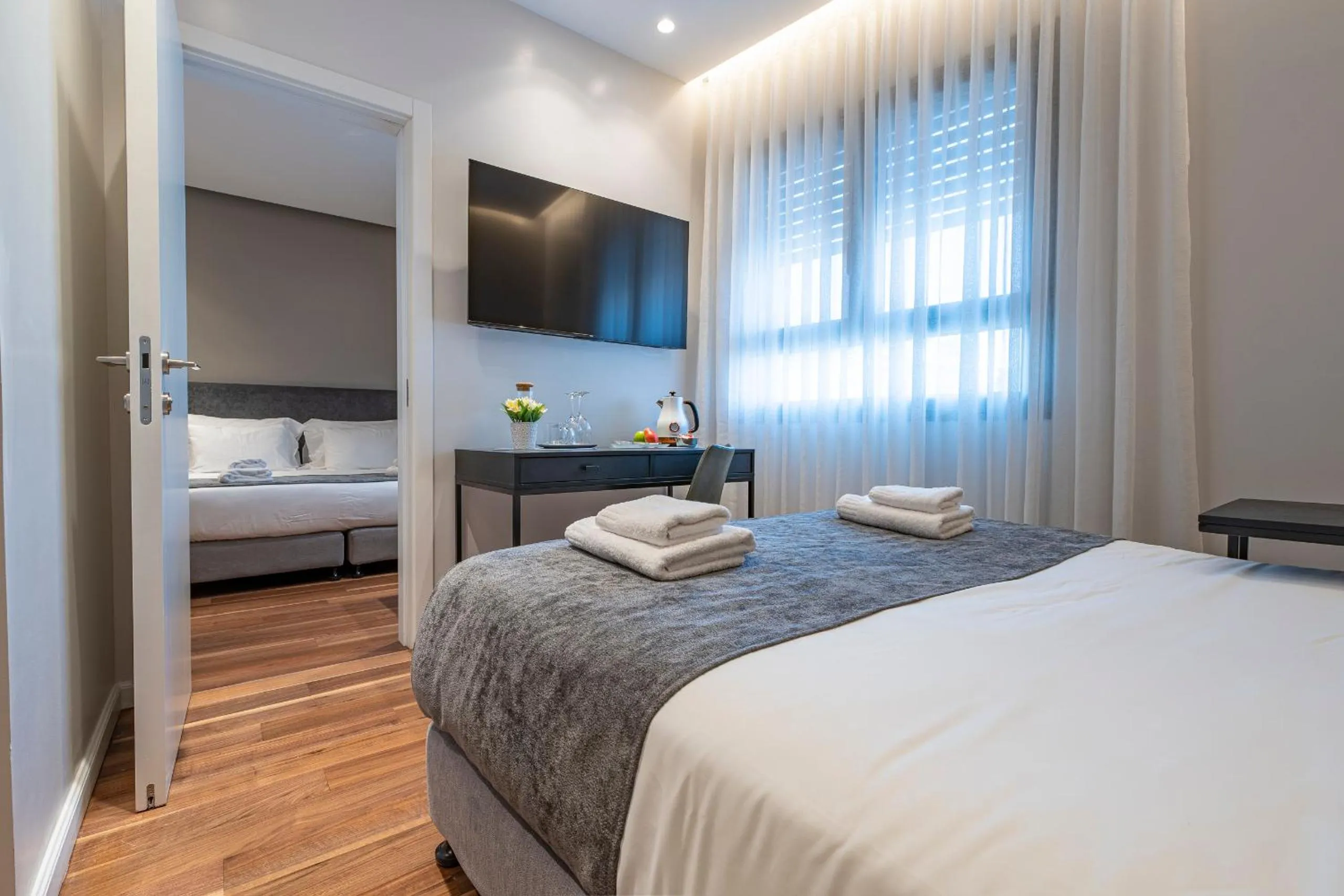 Photo of the whole room, Bed in Hematian Hotel by Effy