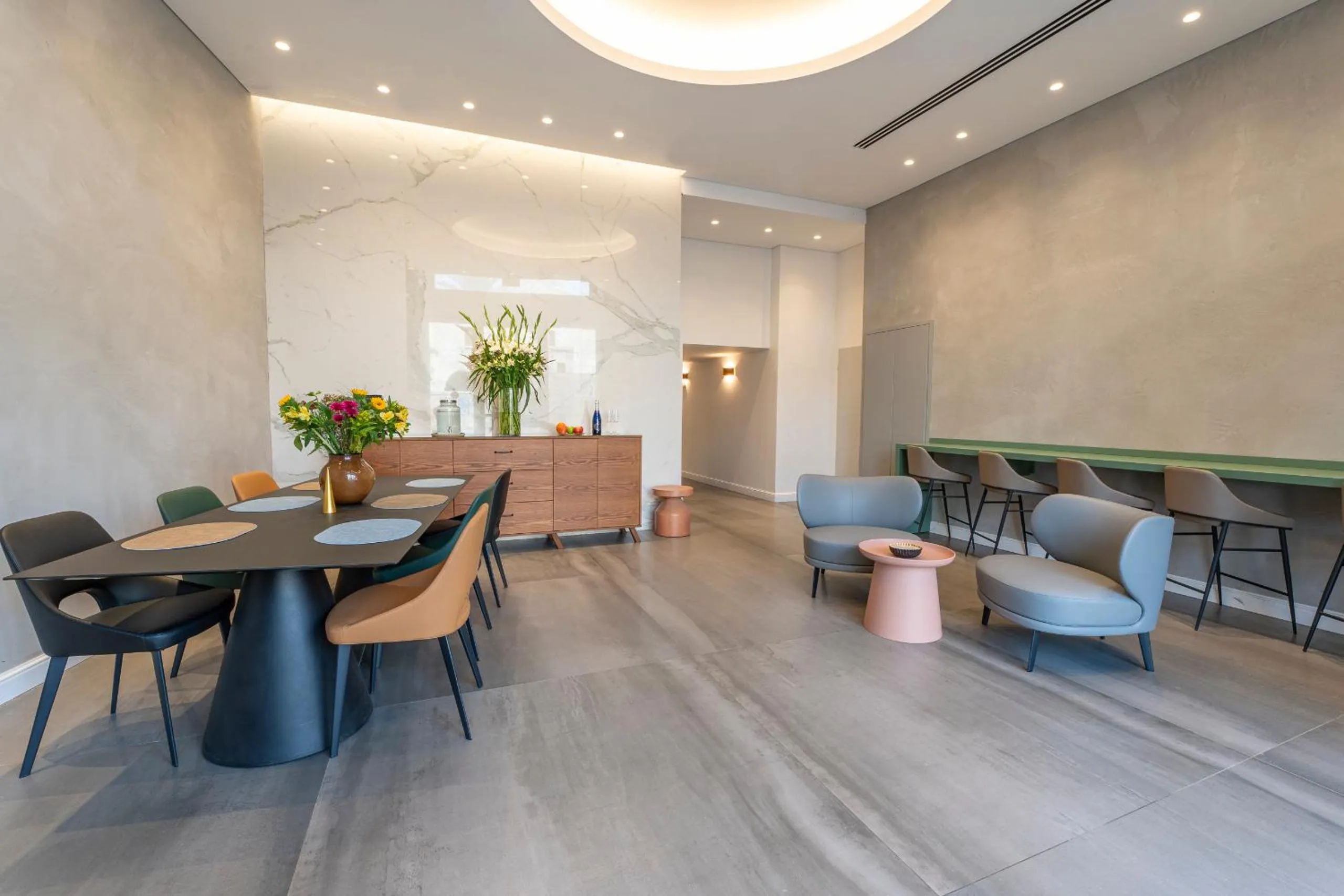 Restaurant/places to eat in Hematian Hotel by Effy