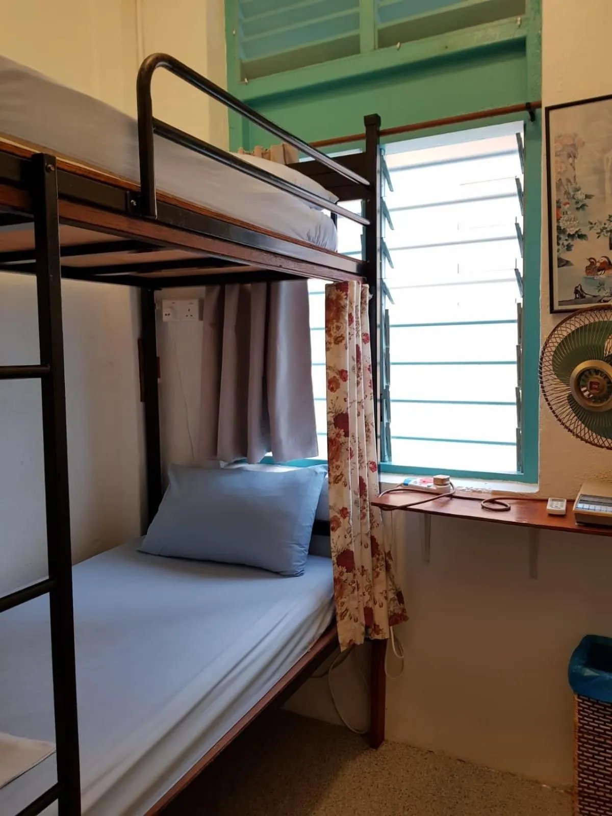 bunk bed, Bed in Sojourn Beds & Cafe