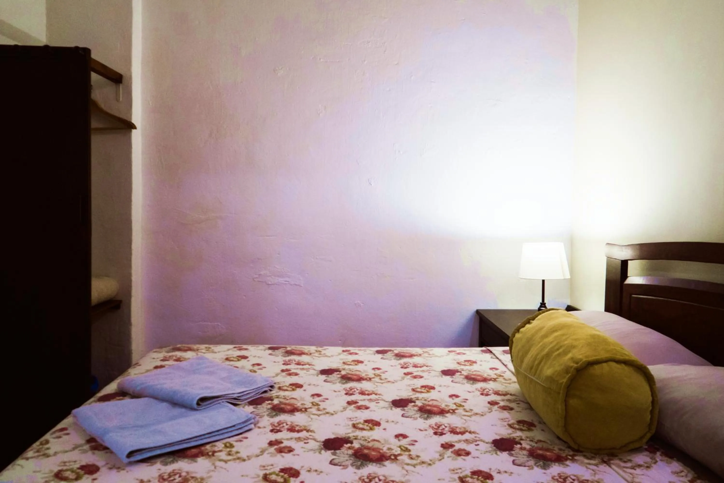 Bed in Sojourn Beds & Cafe