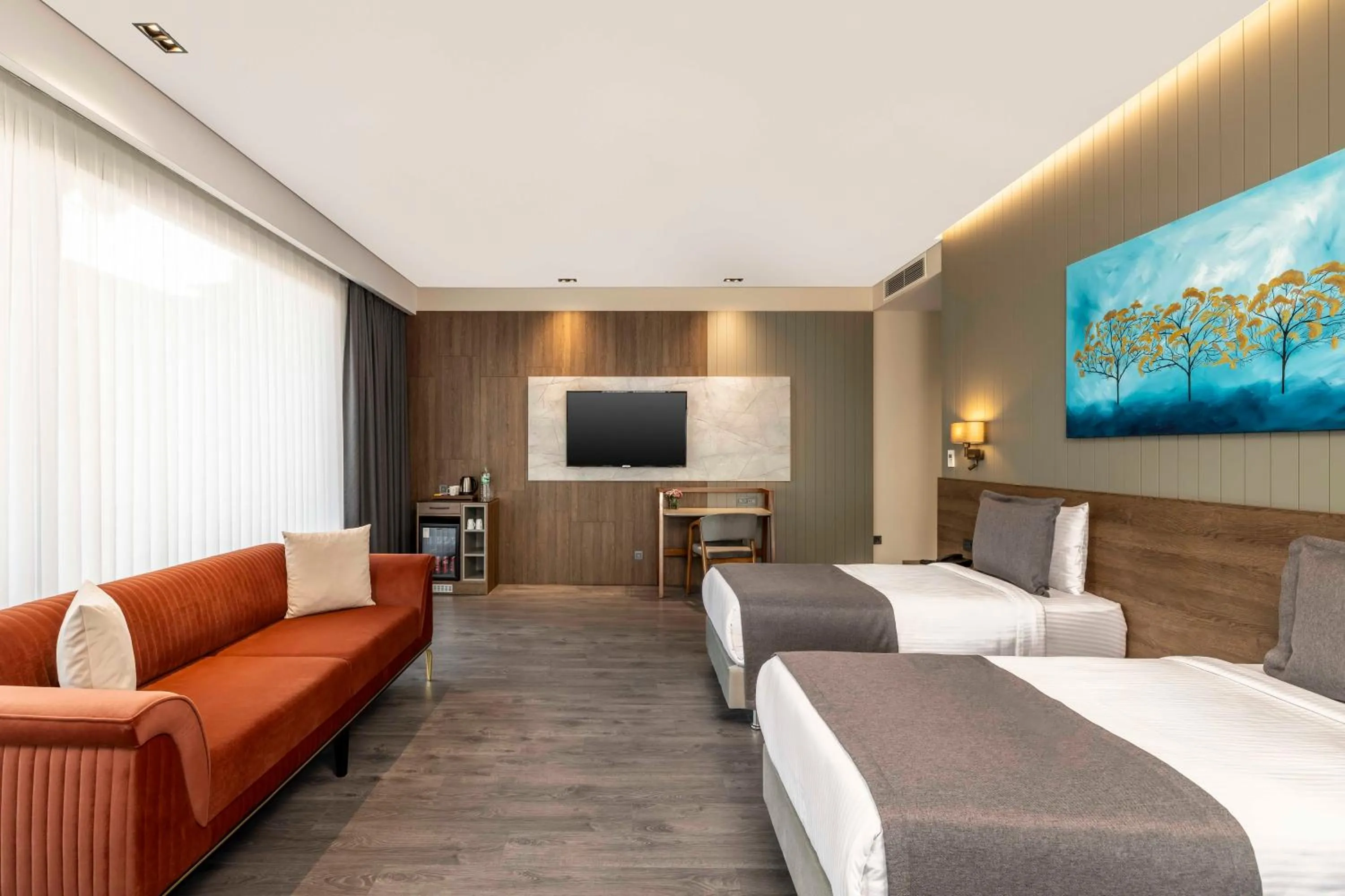 Photo of the whole room, Bed in Ezkar Bathonea Art İstanbul Hotel