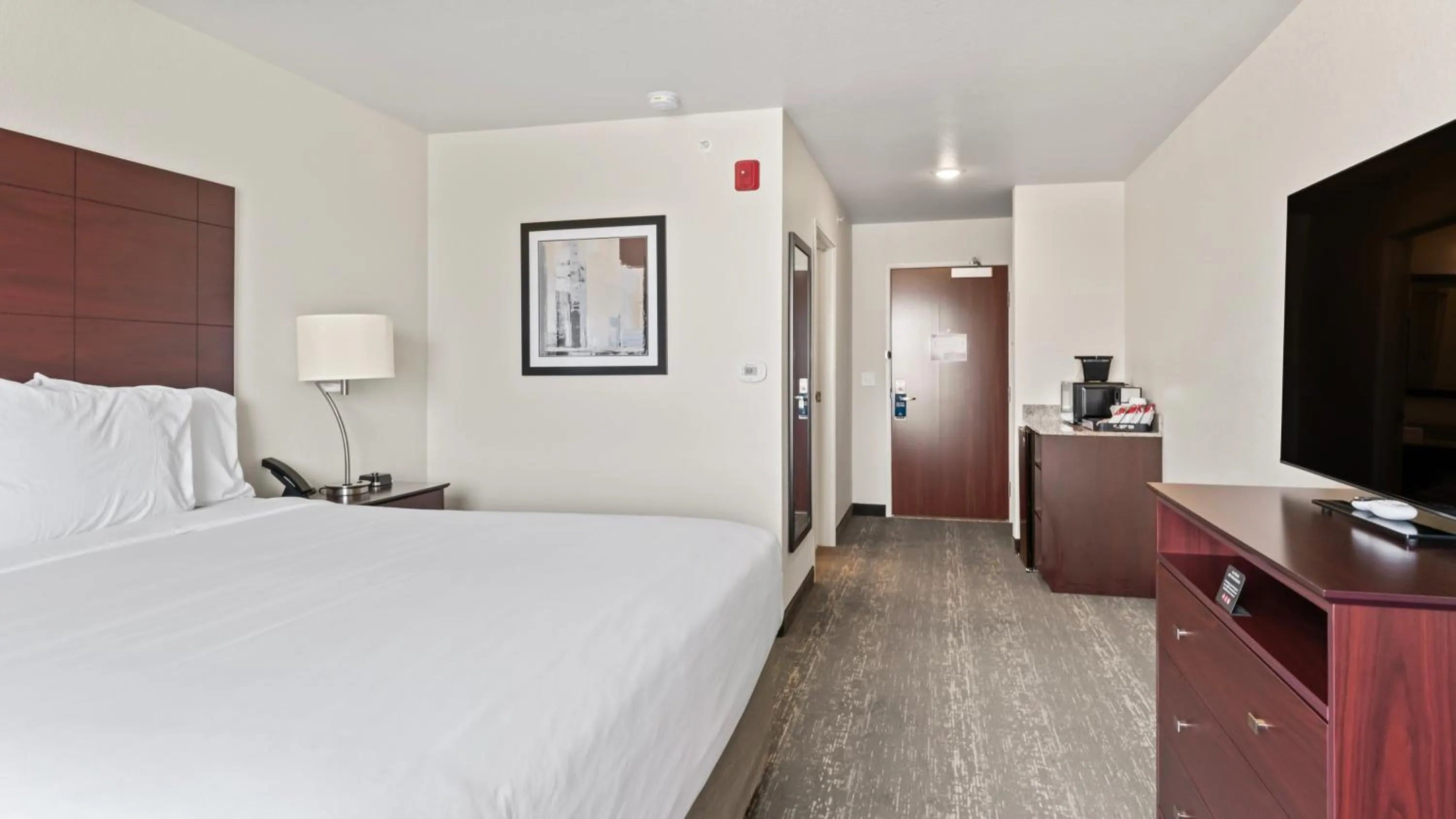 Bedroom, Bed in Cobblestone Inn & Suites - Julesburg