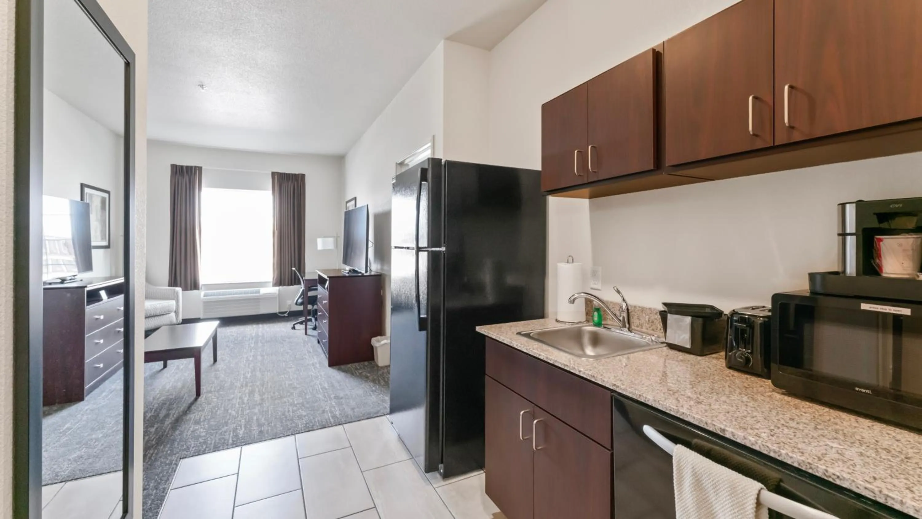 Kitchen or kitchenette in Cobblestone Inn & Suites - Julesburg