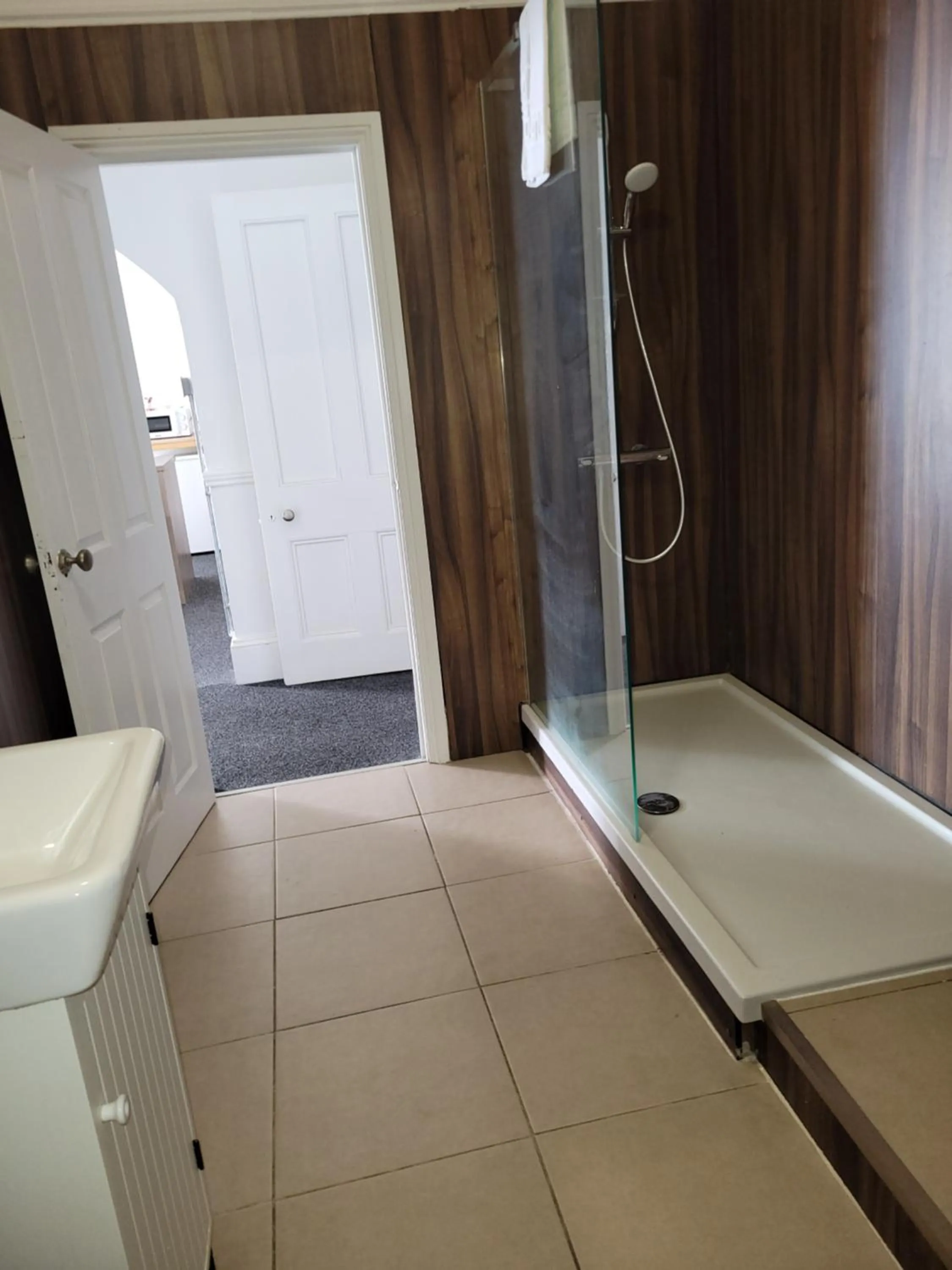 Bathroom in Nysdill Accommodation Ltd