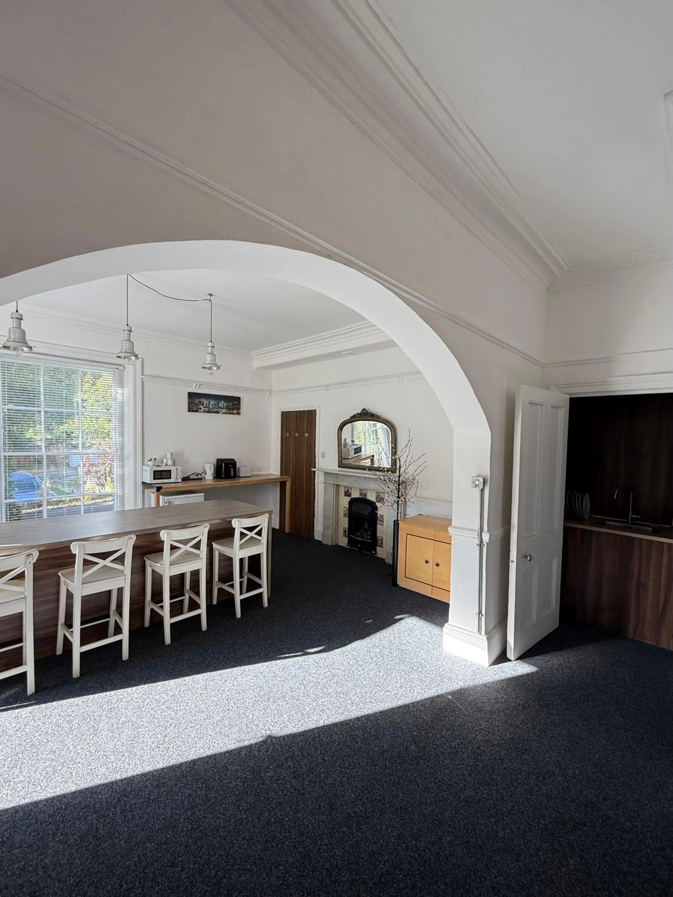 Kitchen or kitchenette in Nysdill Accommodation Ltd