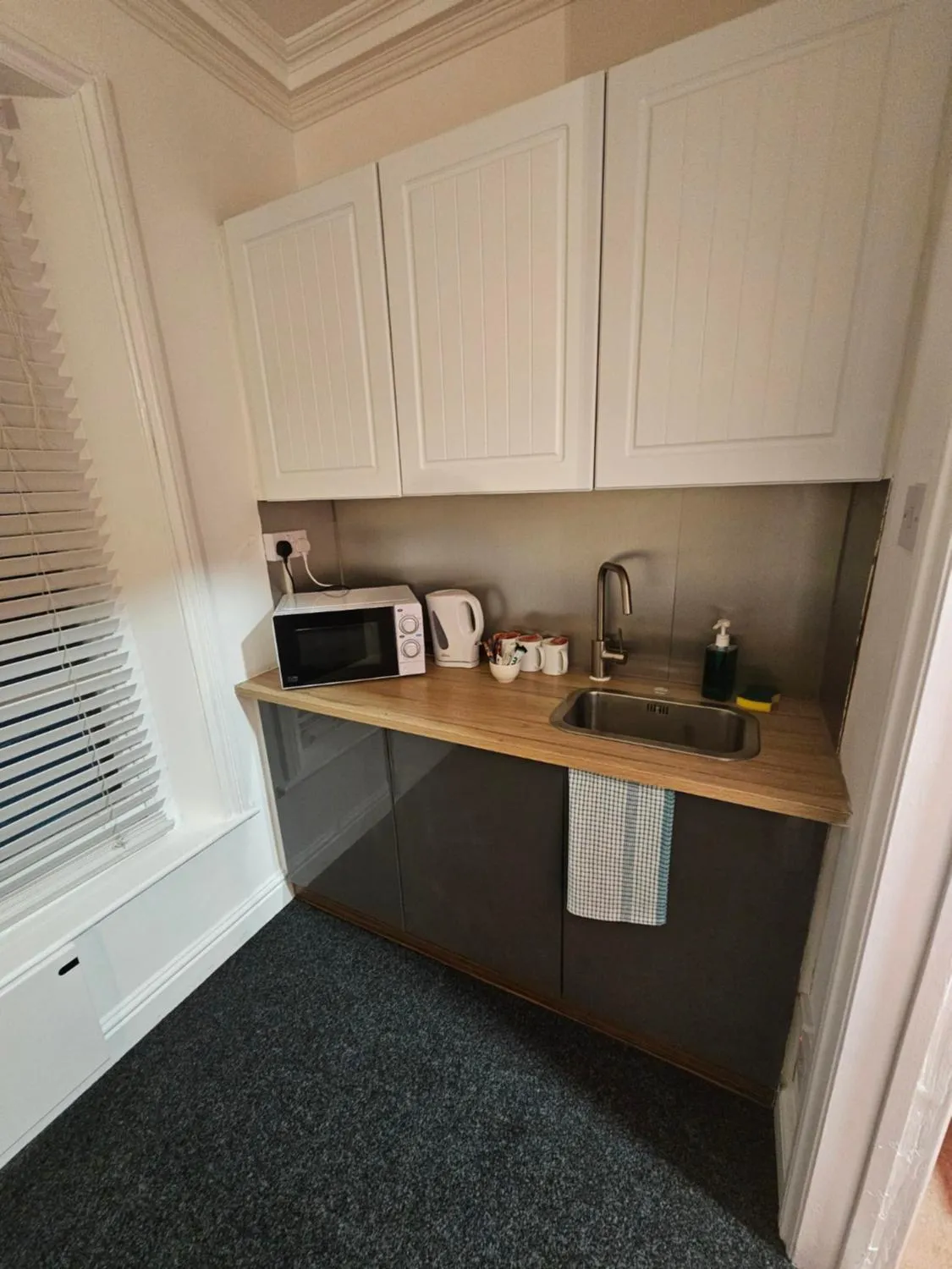 Coffee/tea facilities in Nysdill Accommodation Ltd
