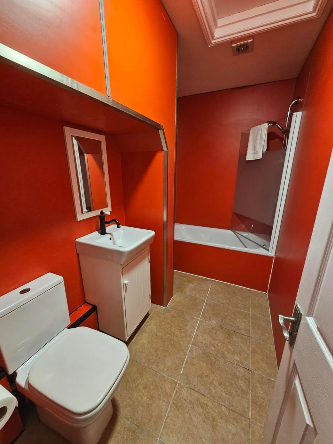 Bathroom in Nysdill Accommodation Ltd