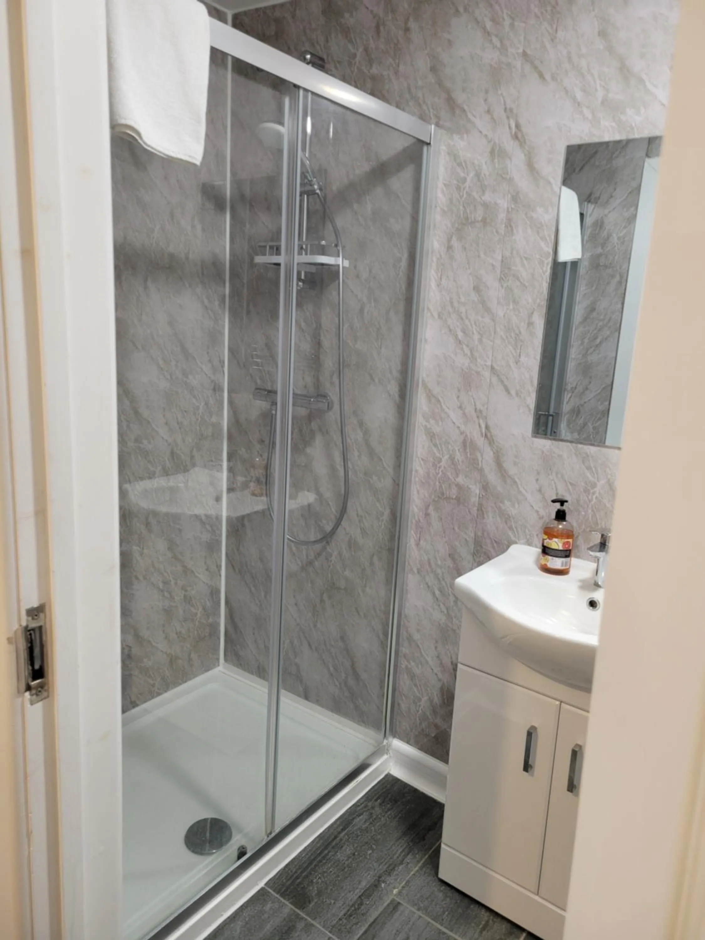 Bathroom in Nysdill Accommodation Ltd