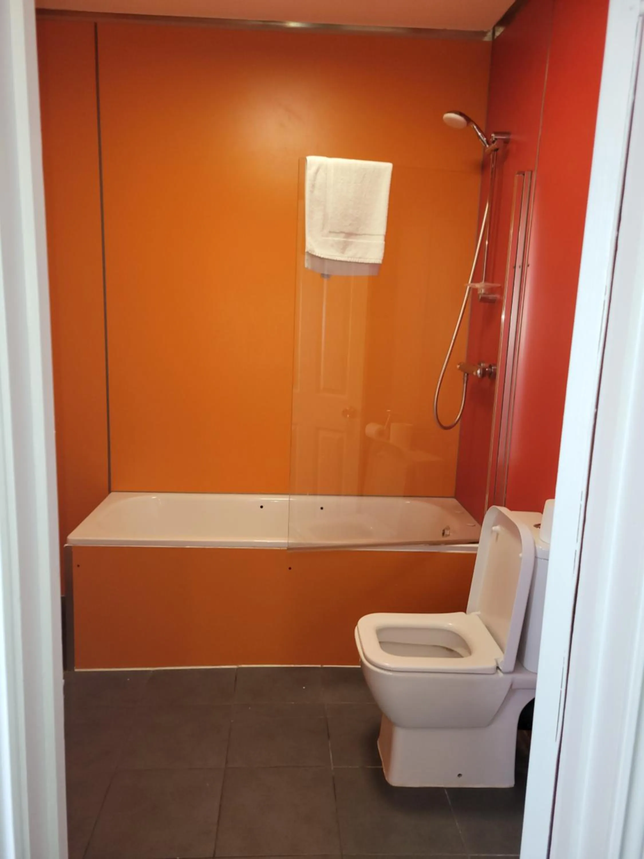 Bathroom in Nysdill Accommodation Ltd