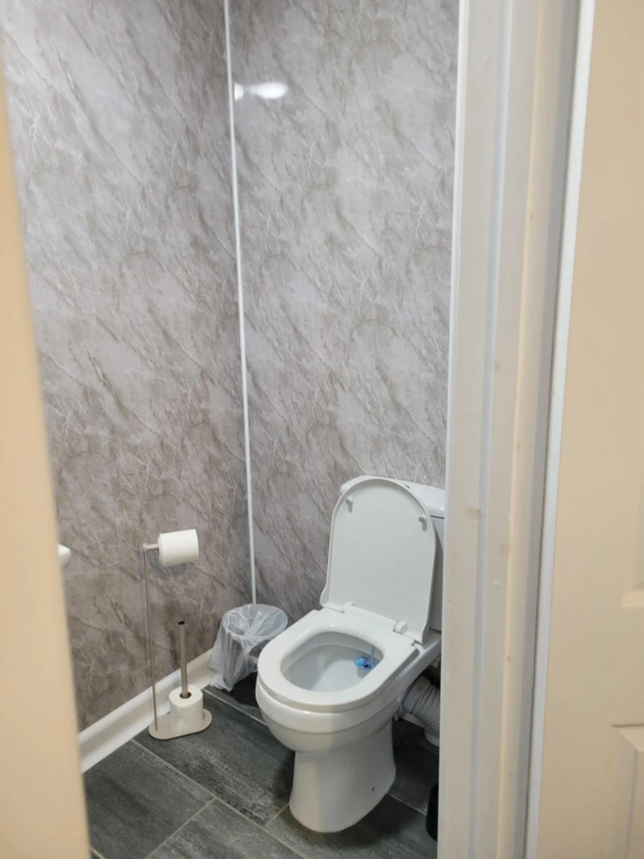 Toilet in Nysdill Accommodation Ltd