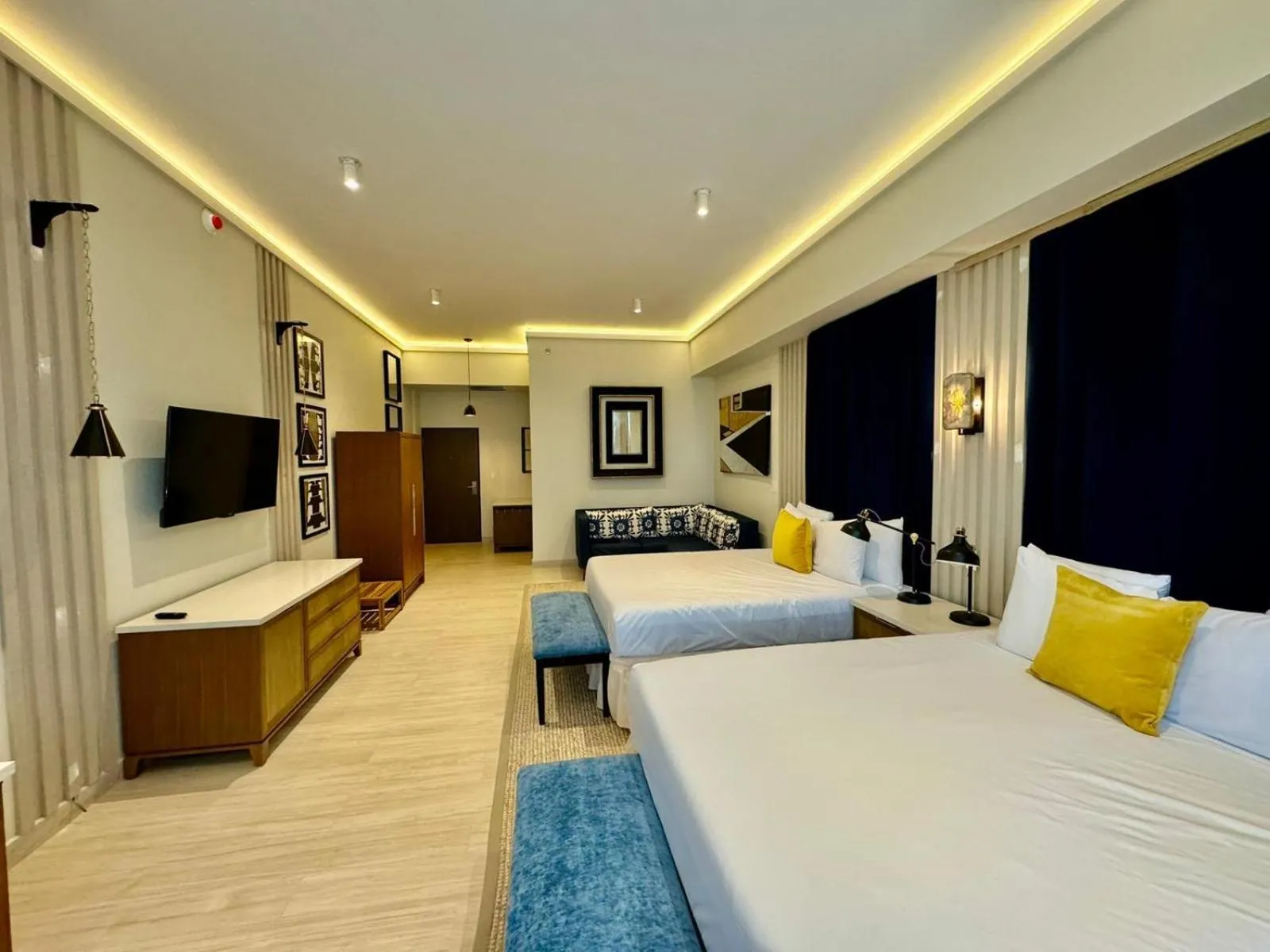 Bed in Metro Art Hotel