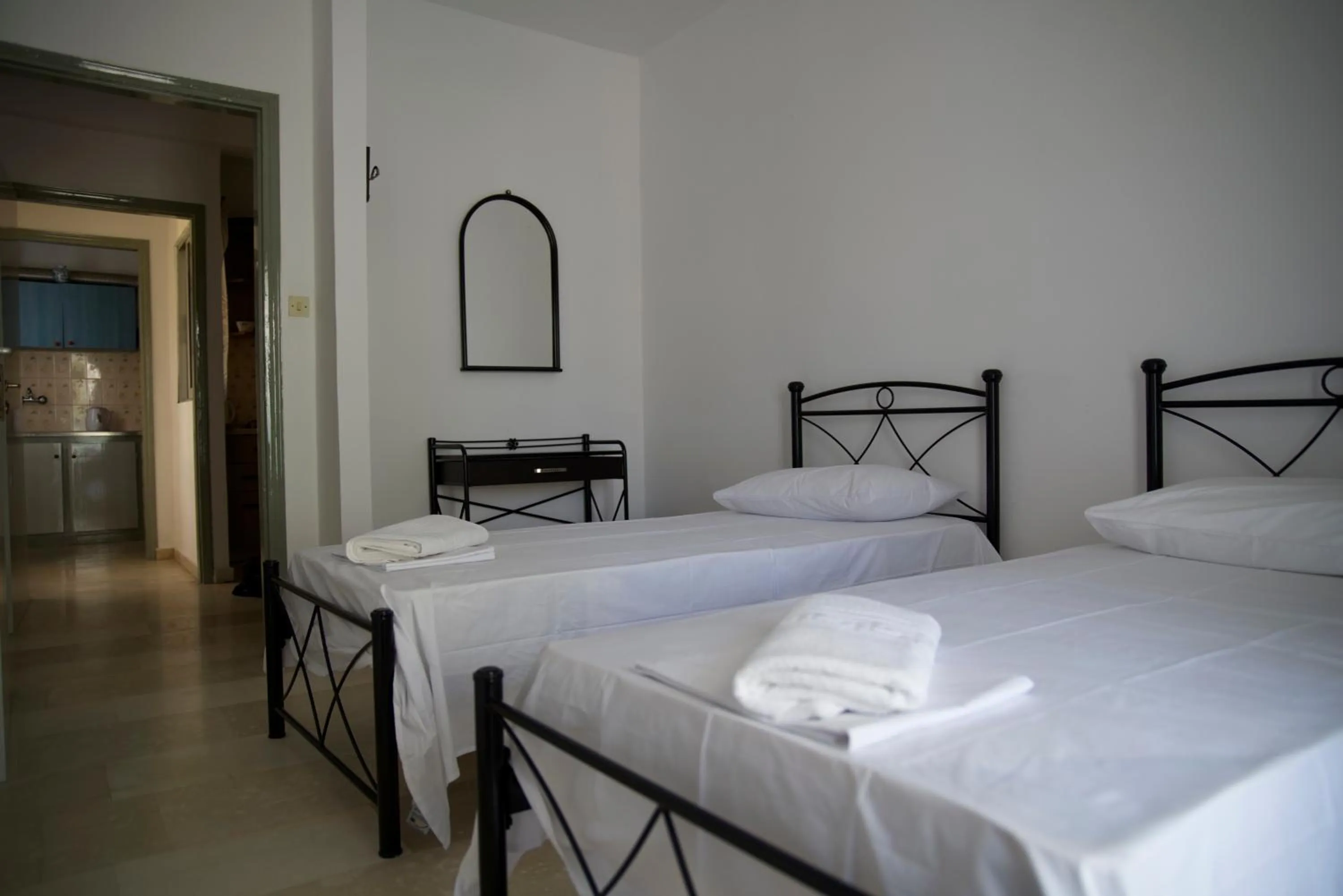 Bed in Kavos Central Gardens