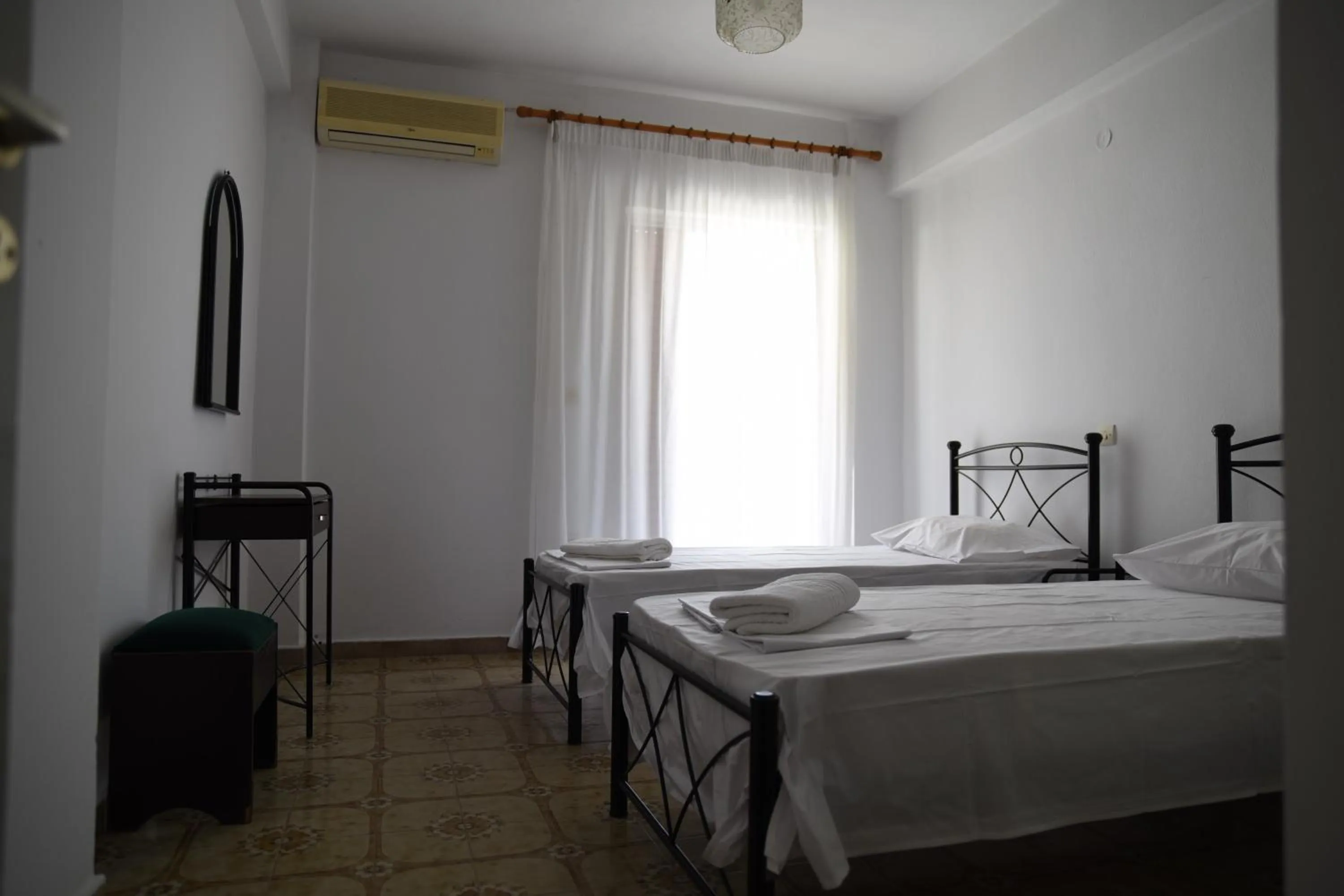 Bed in Kavos Central Gardens