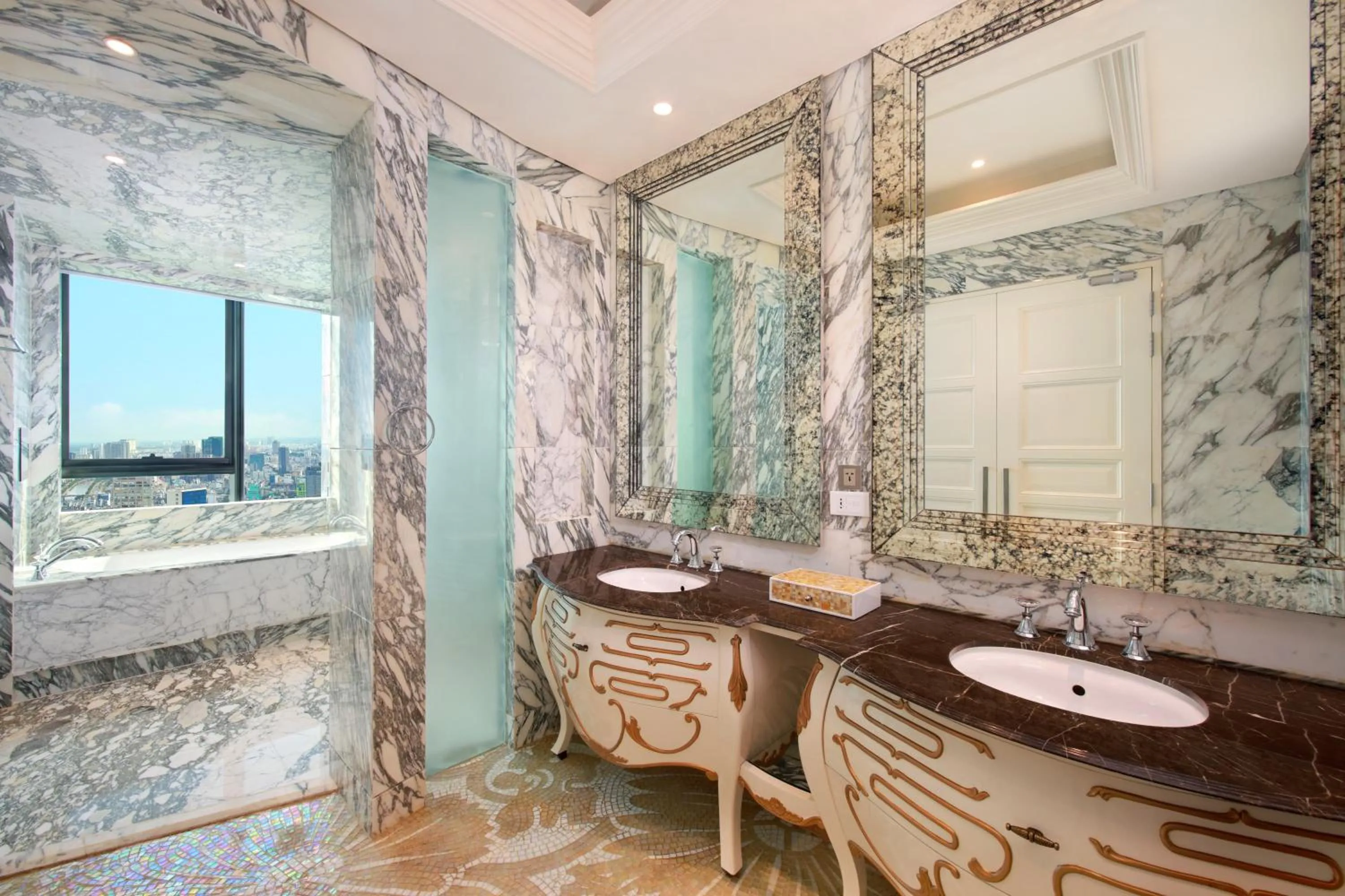 Shower in The Reverie Saigon