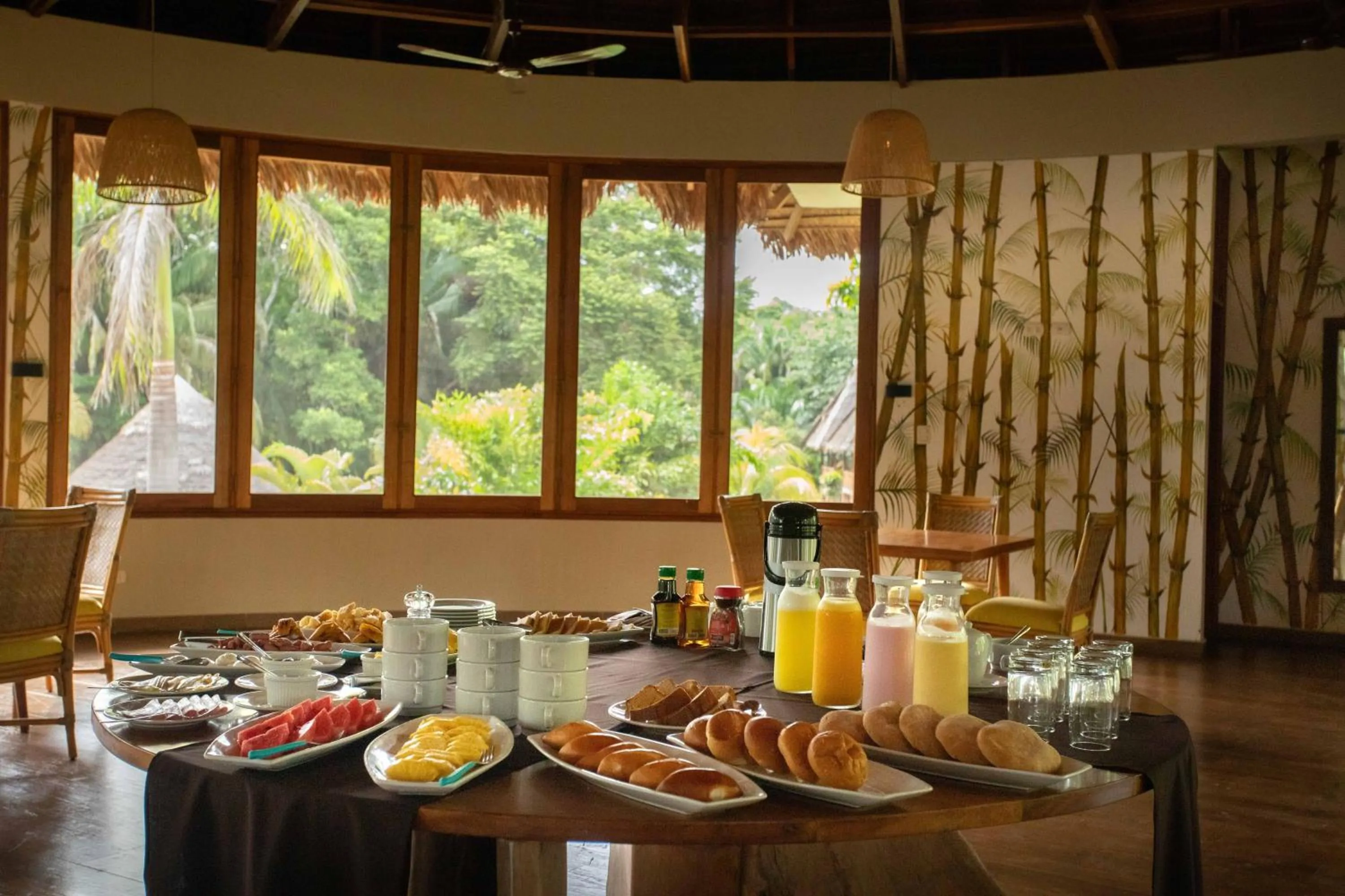 Restaurant/places to eat in IKAM Riverview Amazon Lodge - Asociado Casa Andina