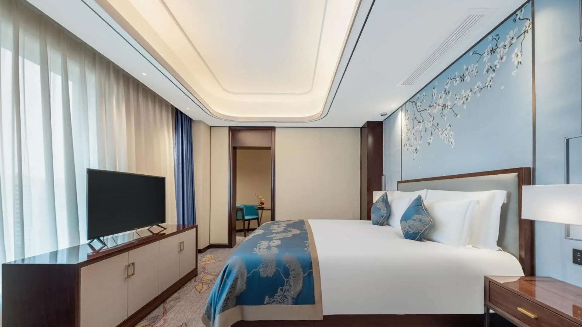 Bed in Nanyuan Hotel