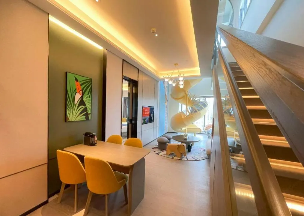 children in MUSTEL Hotel Guangzhou Nansha