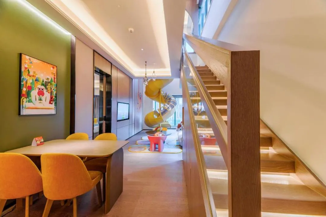 children in MUSTEL Hotel Guangzhou Nansha