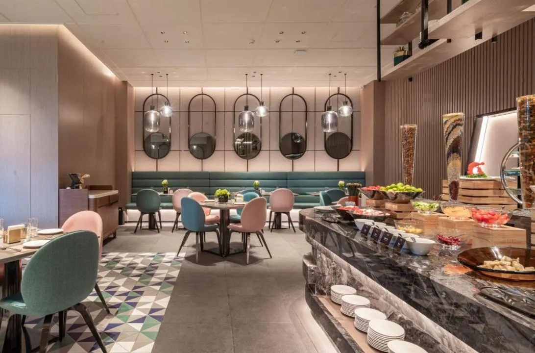 Restaurant/places to eat in MUSTEL Hotel Guangzhou Nansha