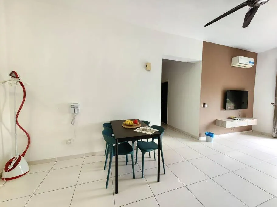 Skyview 0505 6Pax Aeon Lego netlflix 100mbps STAY