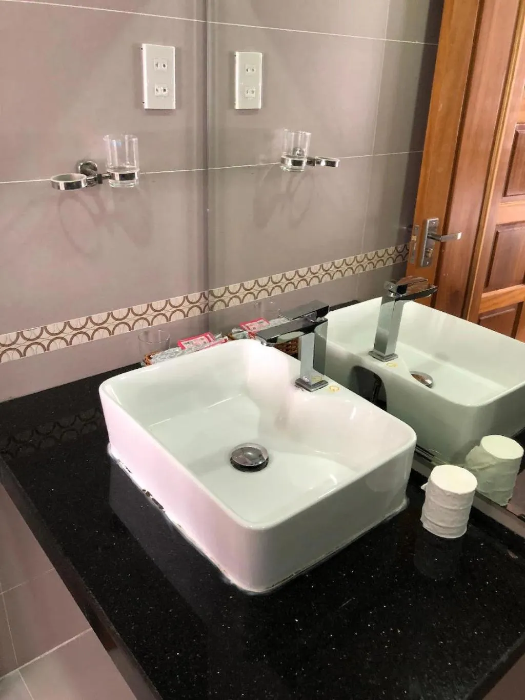 Bathroom in South Flower Hotel NT - by BAY LUXURY