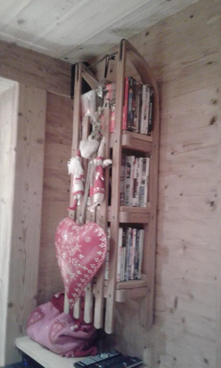 Decorative detail in Hôtel Flor'Alpes