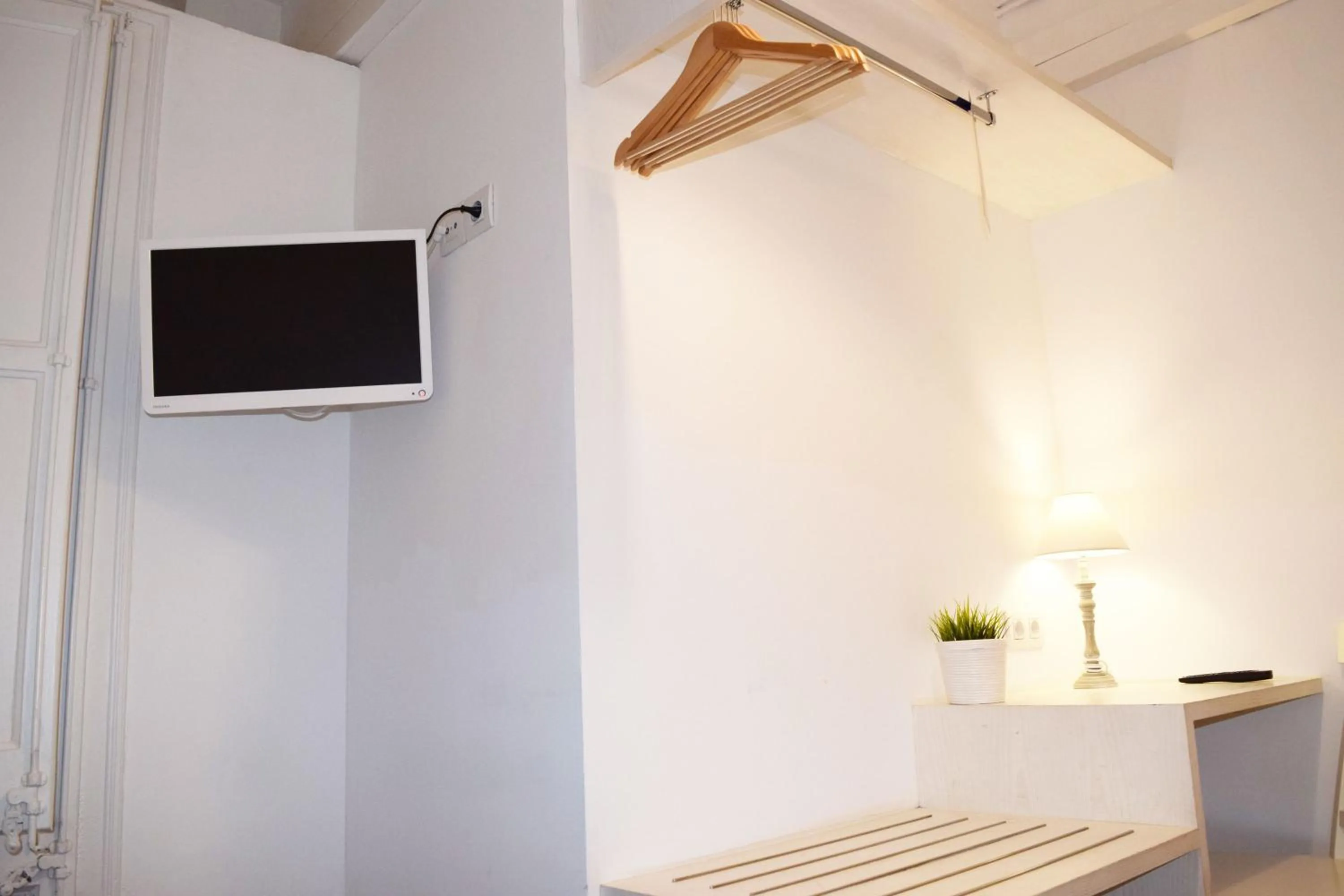 Decorative detail in Blue Barcelona