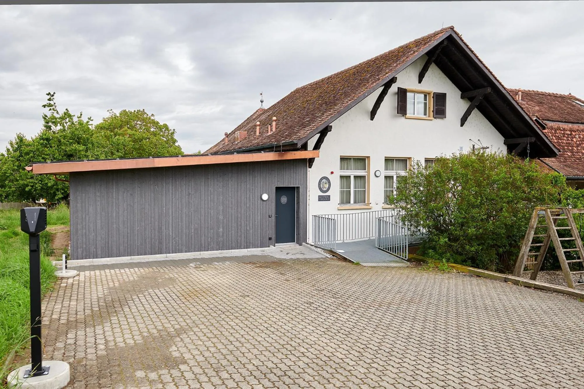 Property building in Hotel Jäger Jeuss - Murten - Self-Check-in
