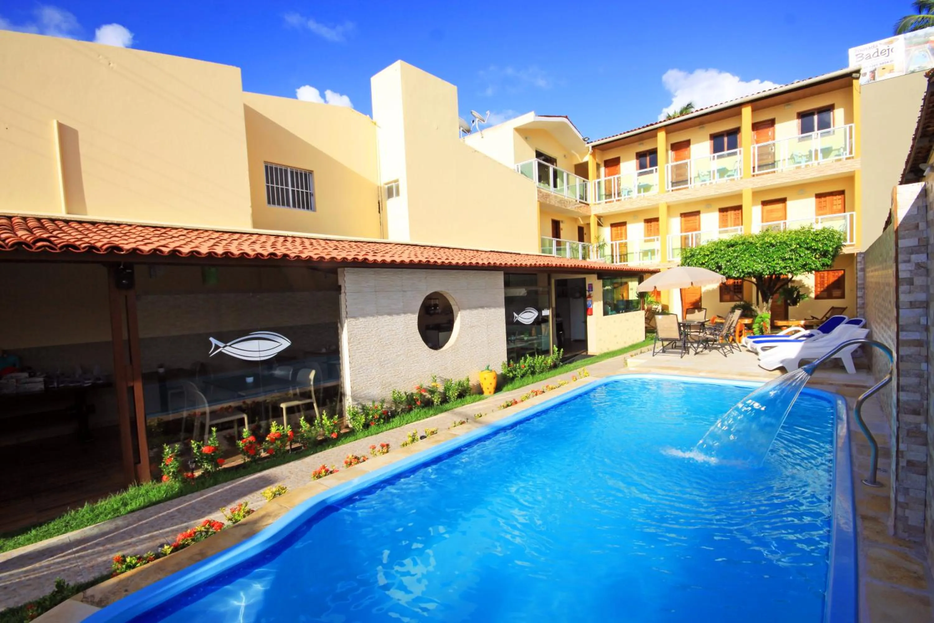 Facade/entrance in Pousada Badejo