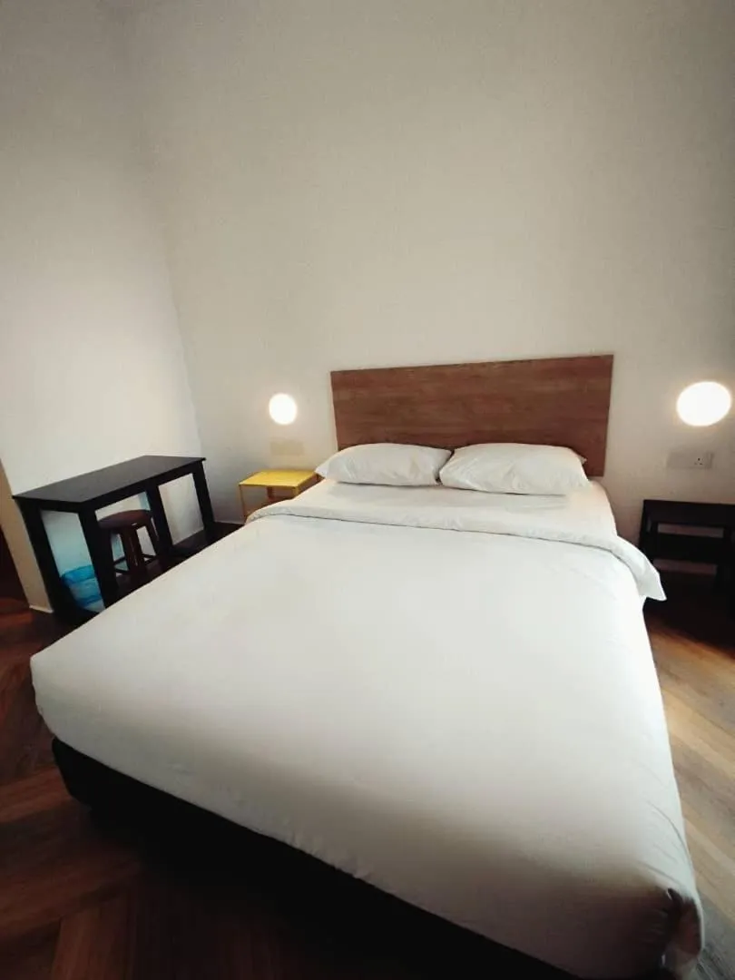 Bed in BIG TREE HOTEL