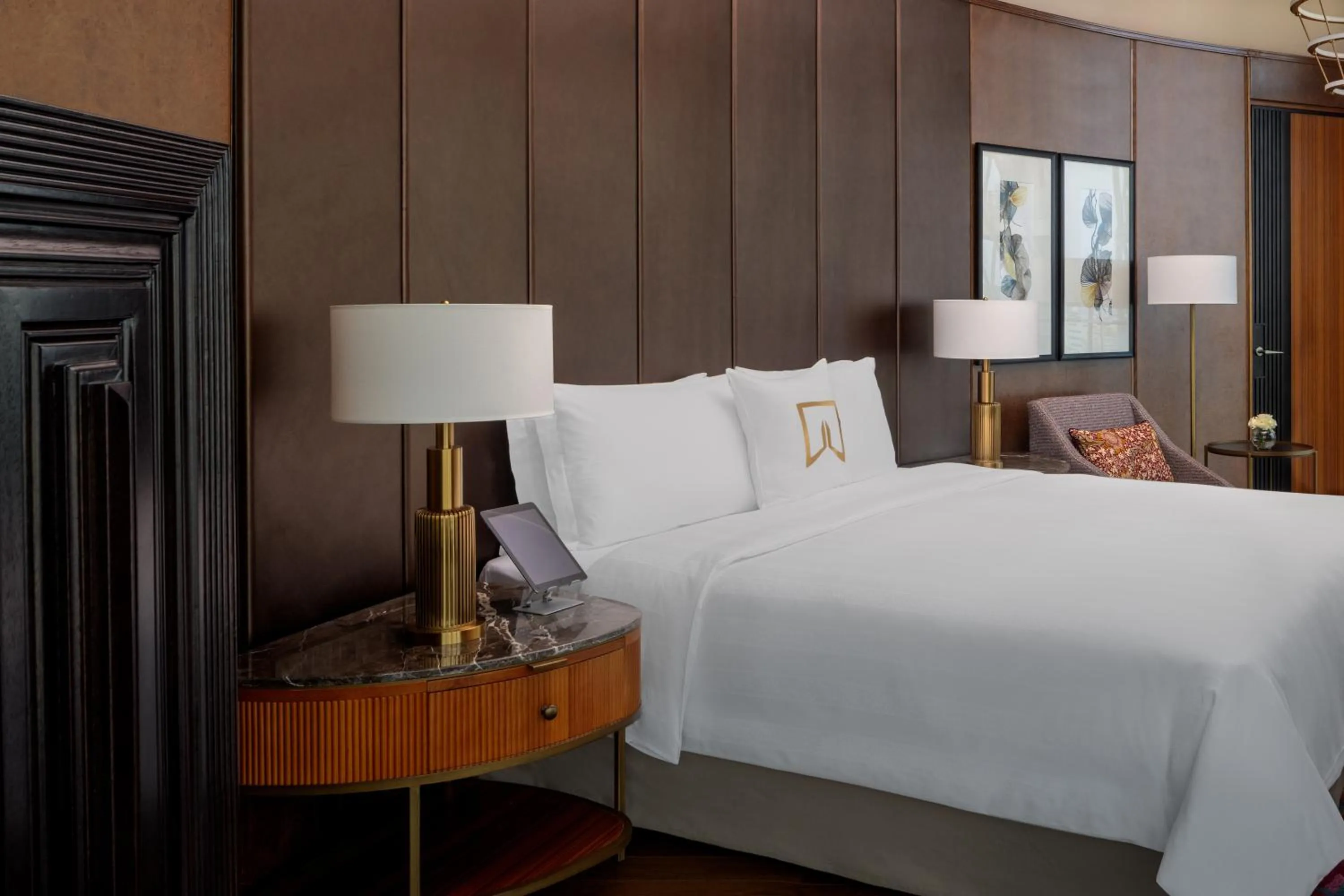 Bedroom, Bed in ITC Ratnadipa, a Luxury Collection Hotel, Colombo