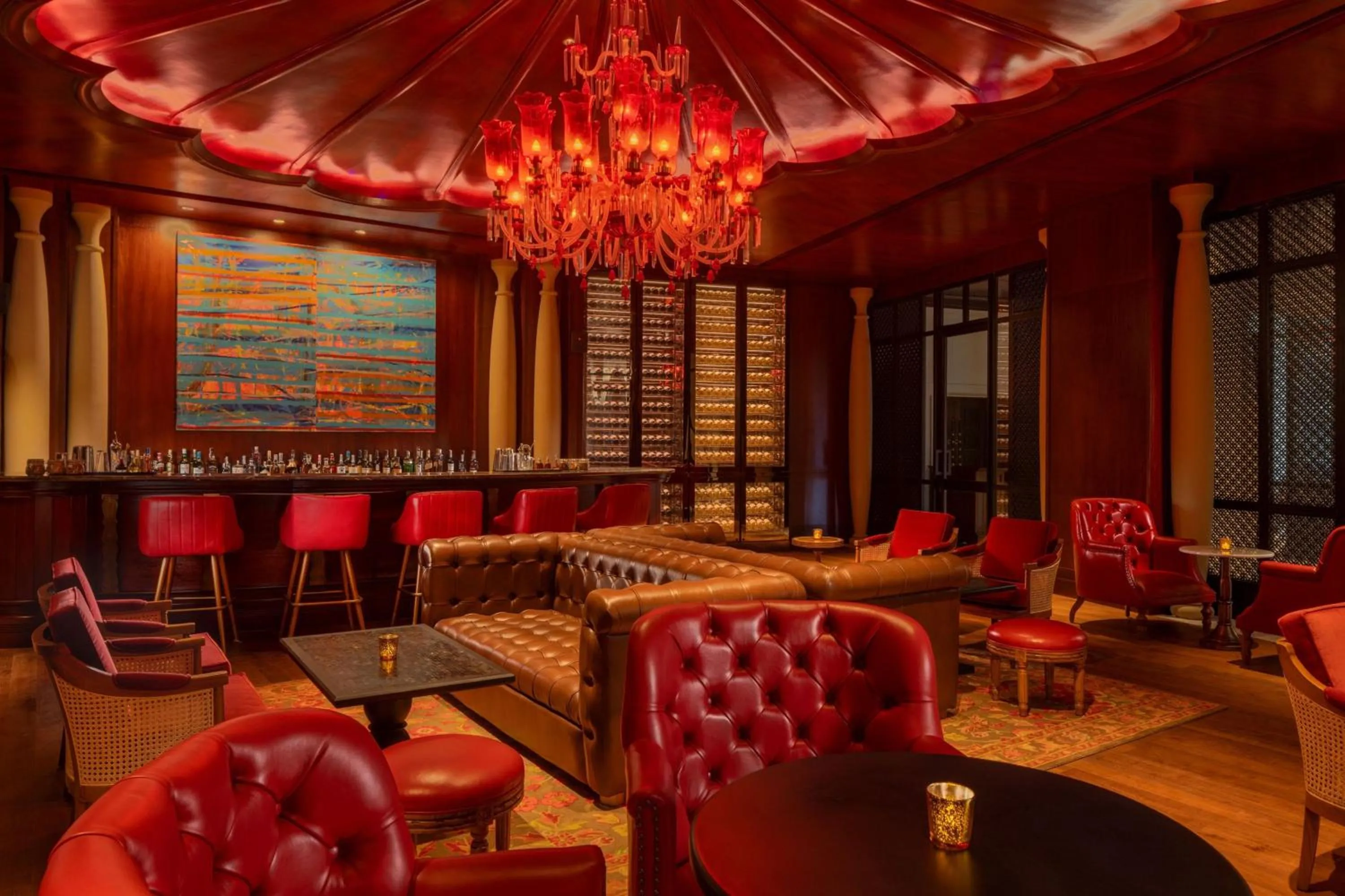 Lounge or bar in ITC Ratnadipa, a Luxury Collection Hotel, Colombo