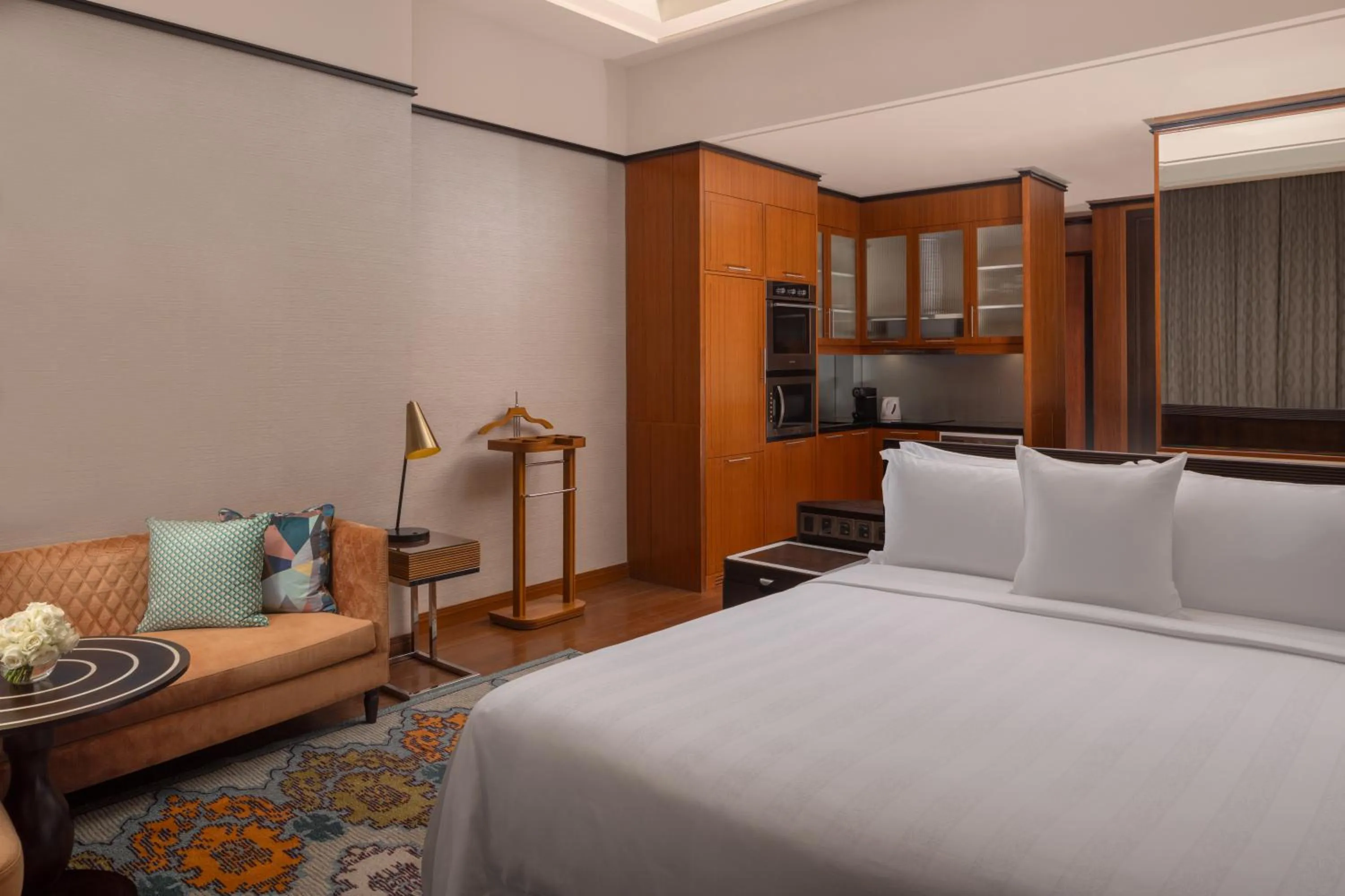 Bedroom, Bed in ITC Ratnadipa, a Luxury Collection Hotel, Colombo