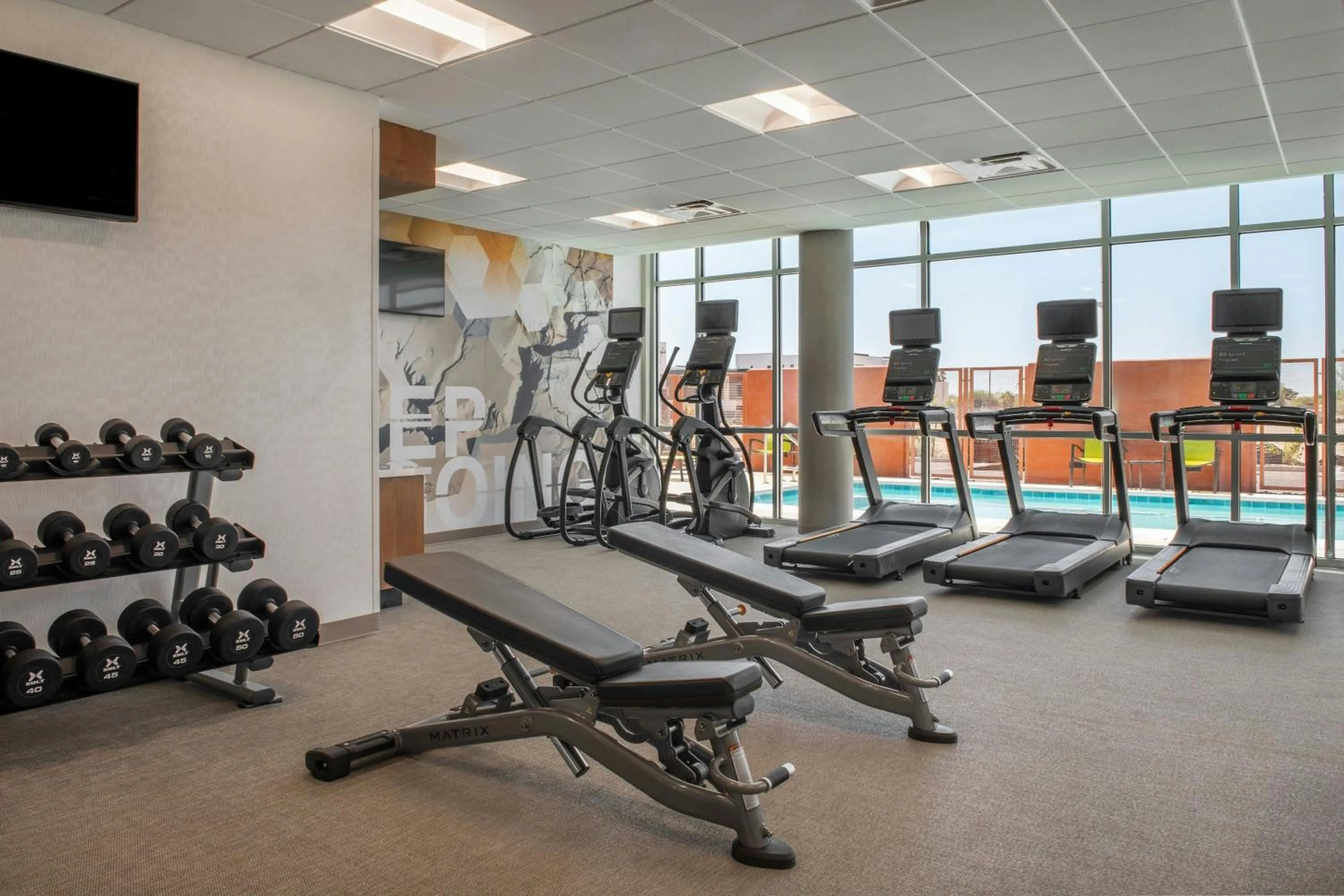 Fitness centre/facilities in SpringHill Suites by Marriott Phoenix West/Avondale