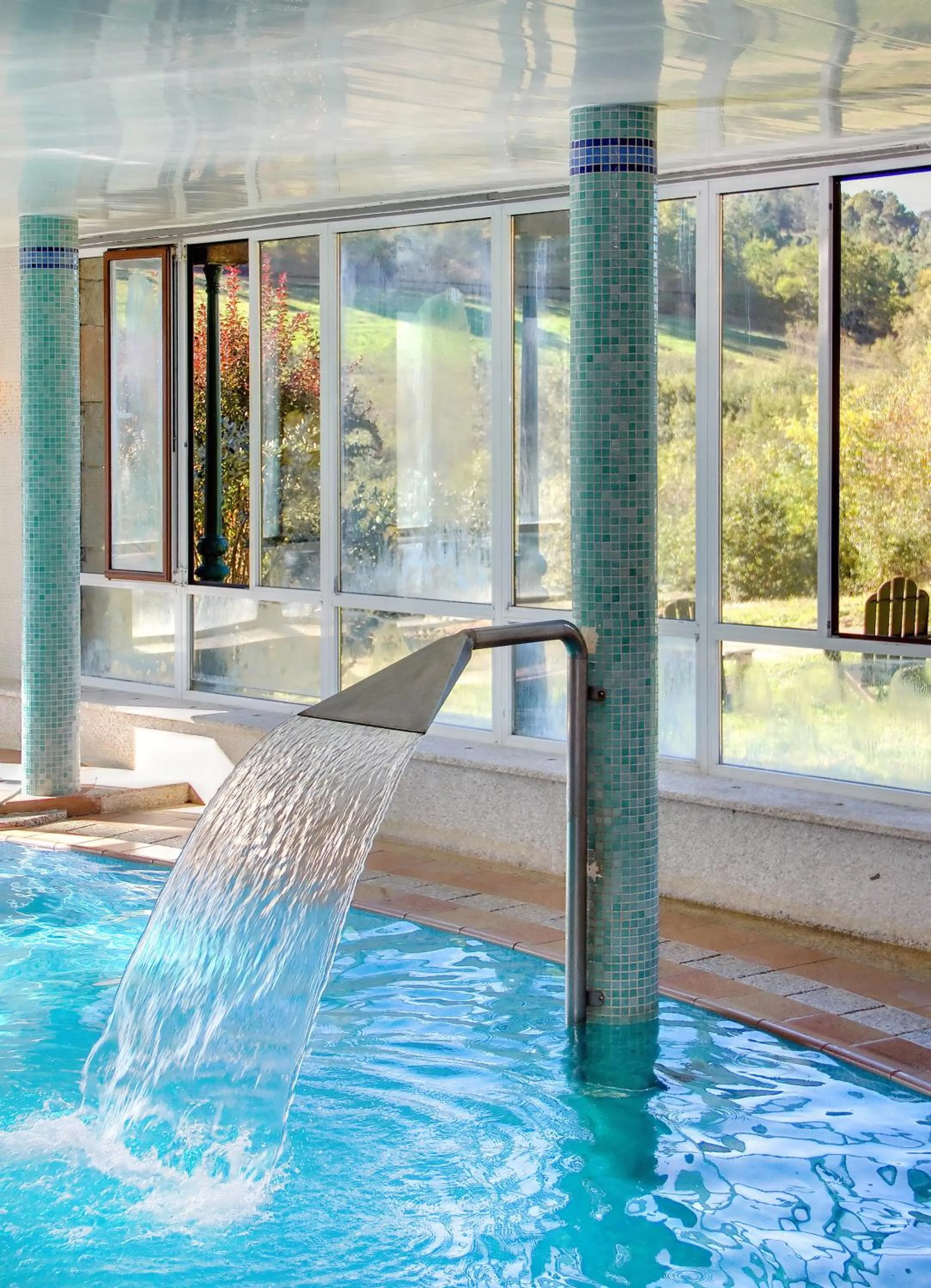 Swimming pool in Hotel Balneario Río Pambre
