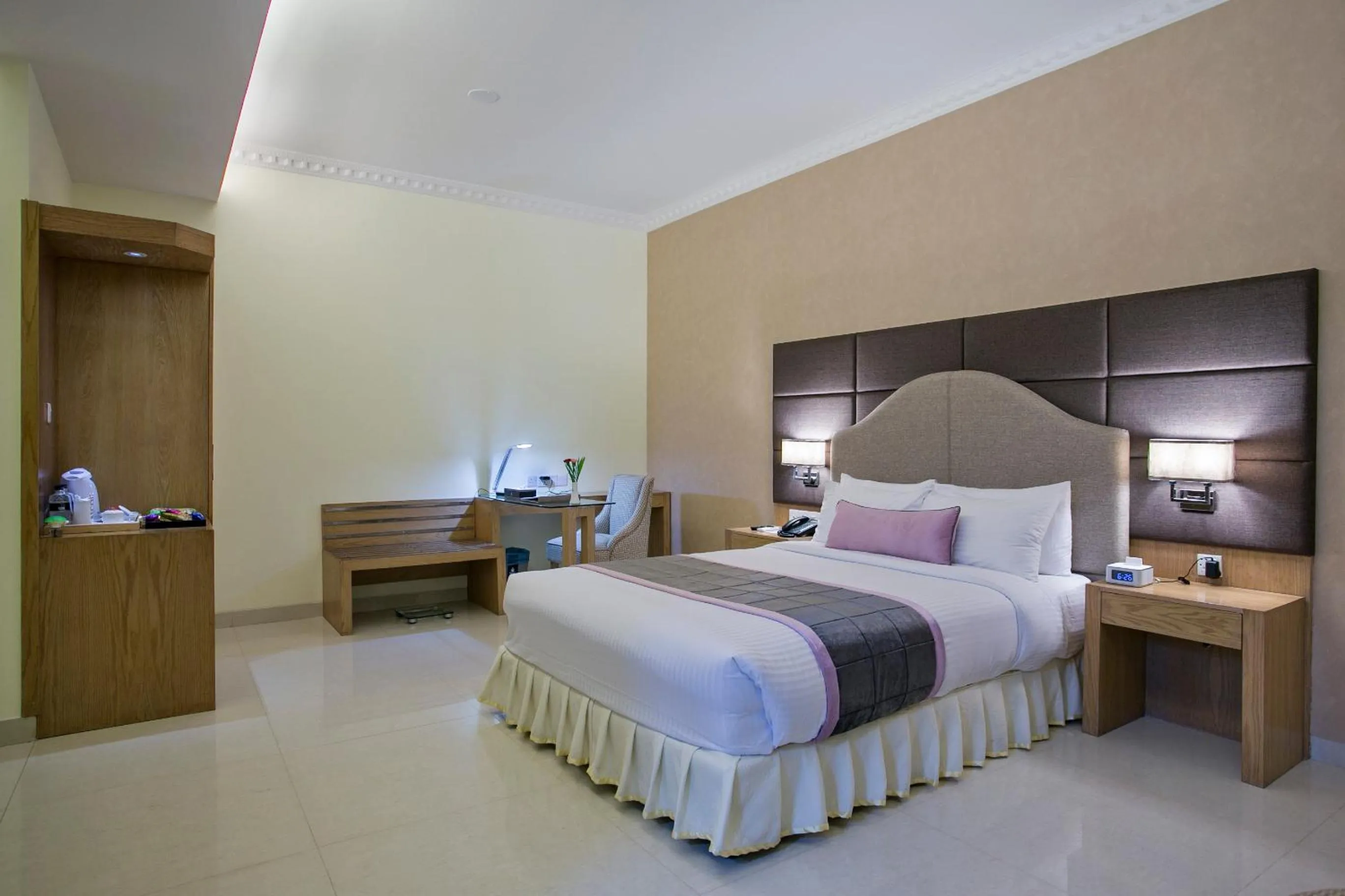 Photo of the whole room, Bed in Ascott Palace Dhaka