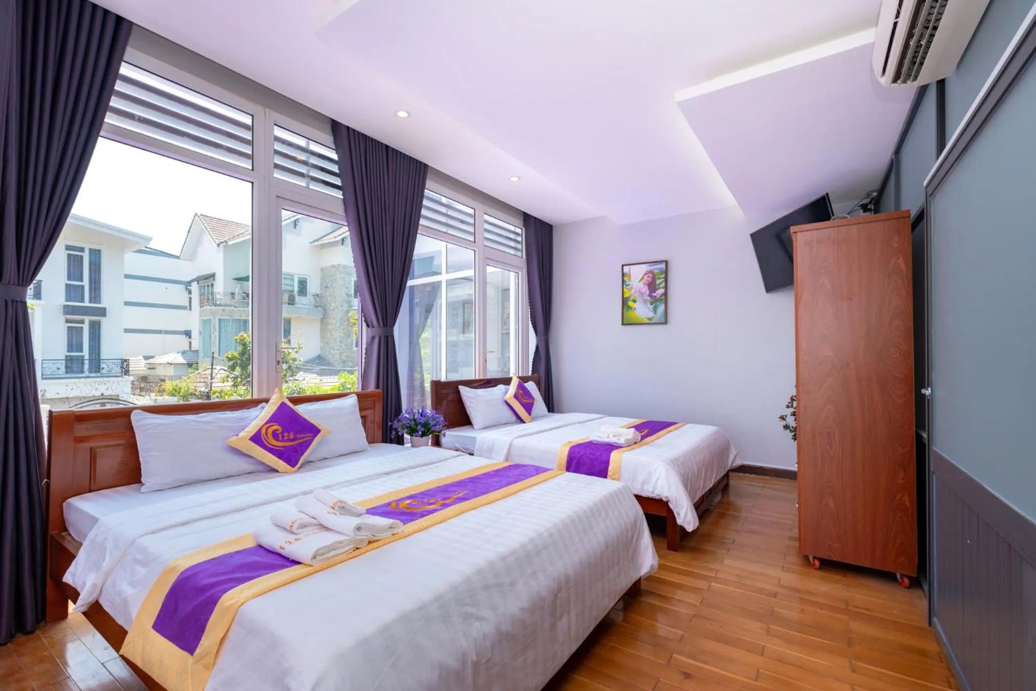 Communal lounge/ TV room, Bed in Villas 126-G1 Vung Tau