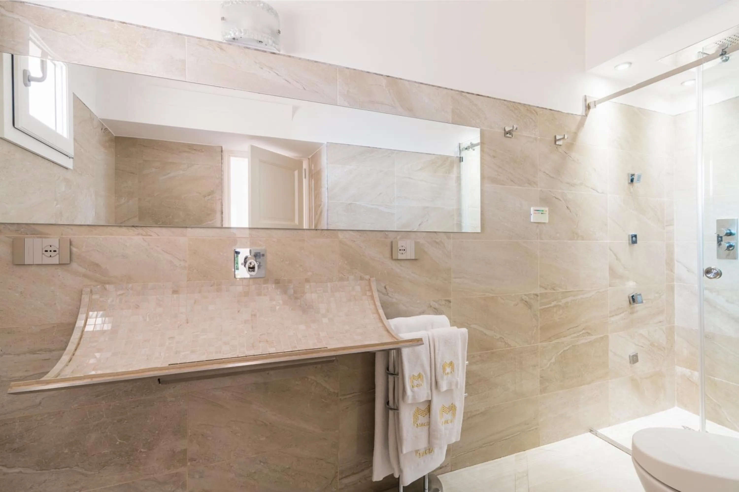 Shower in Villa Magia