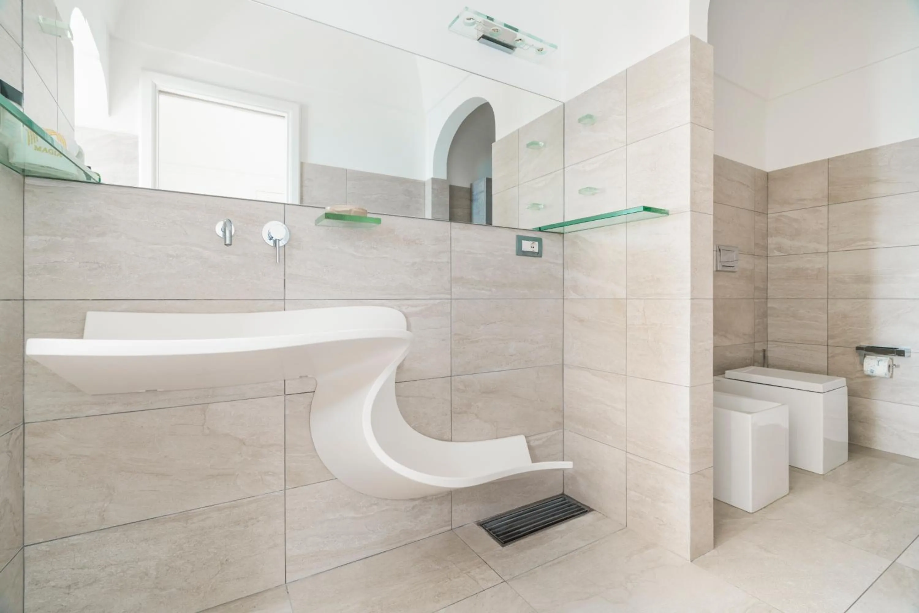 Shower in Villa Magia