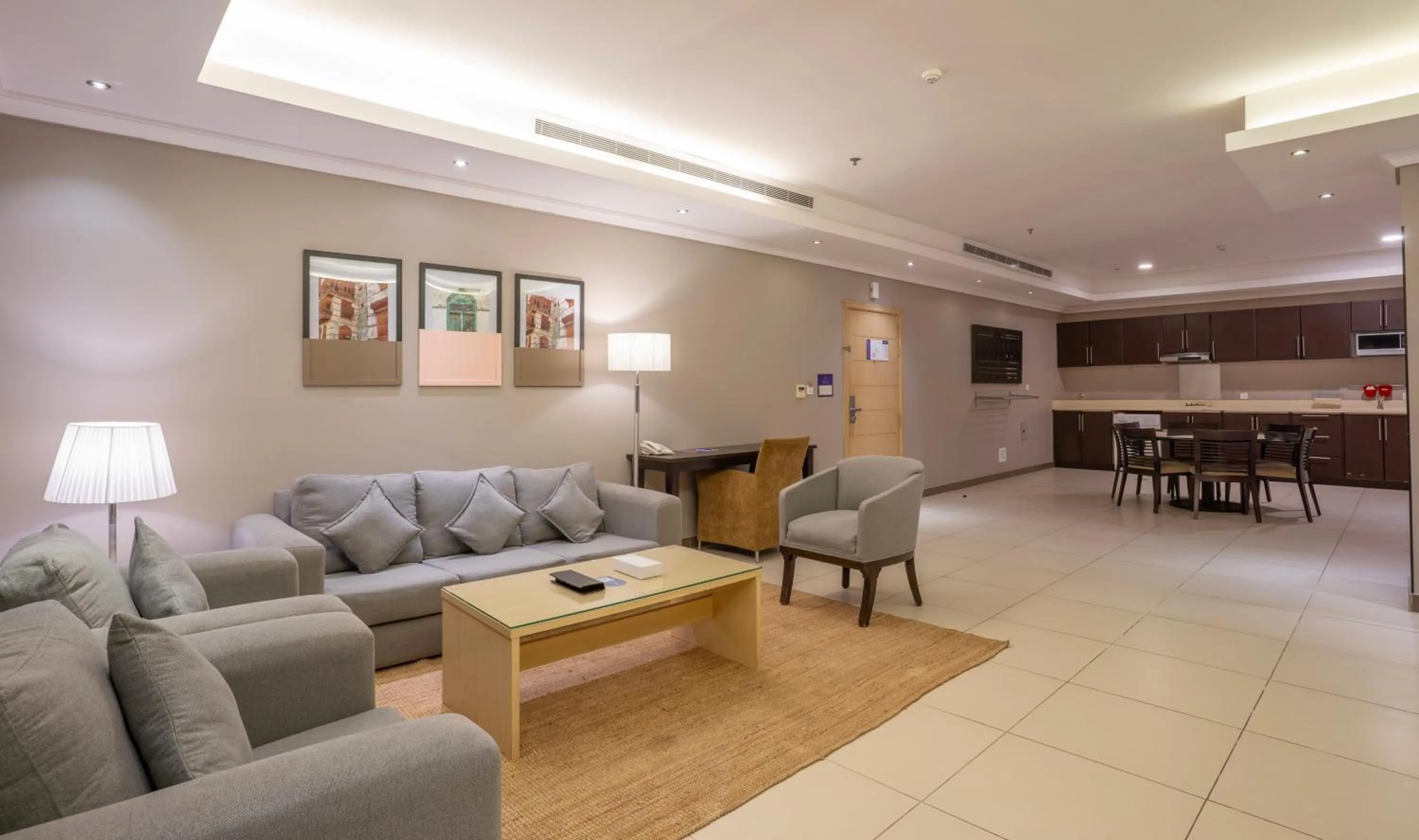 TV and multimedia in Dara Salam